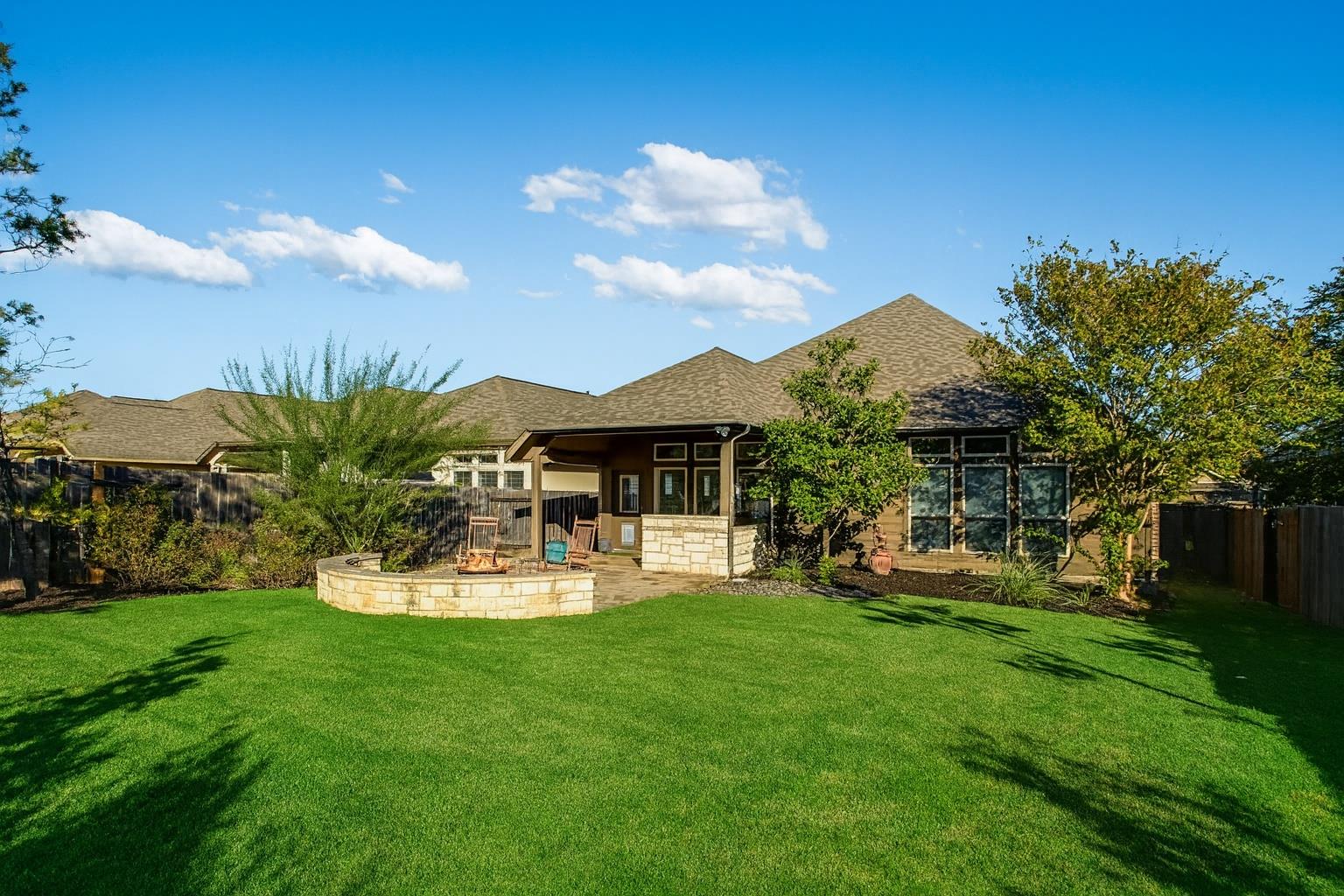 541 Cortona Ln, Georgetown, TX 78628