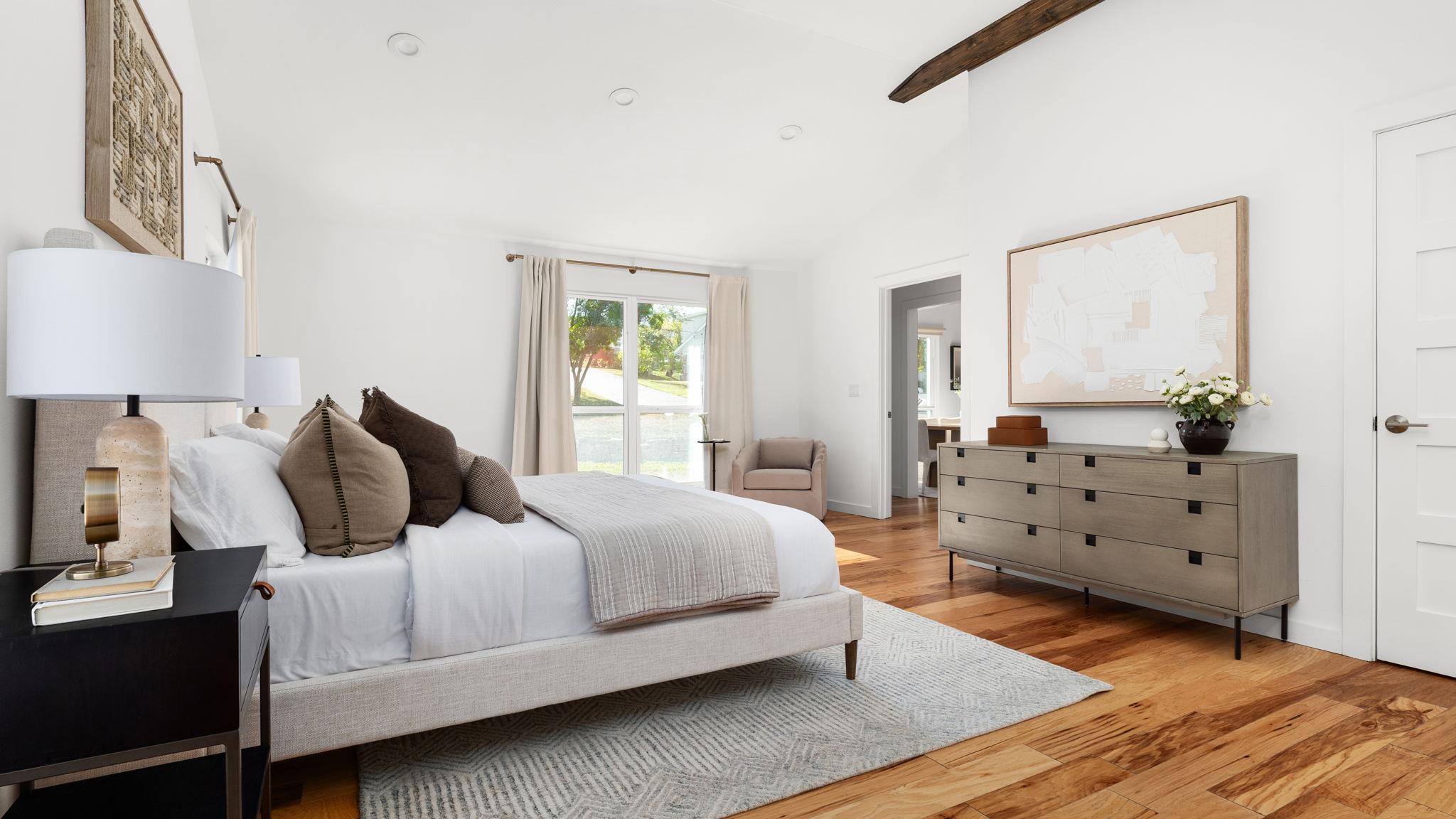 3500 Santa Monica Dr, Austin, TX 78741