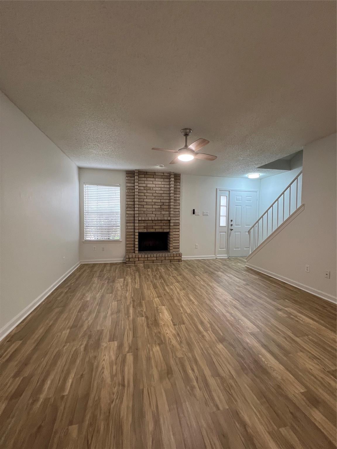 8400 Jamestown Dr # 322, Austin, TX 78758