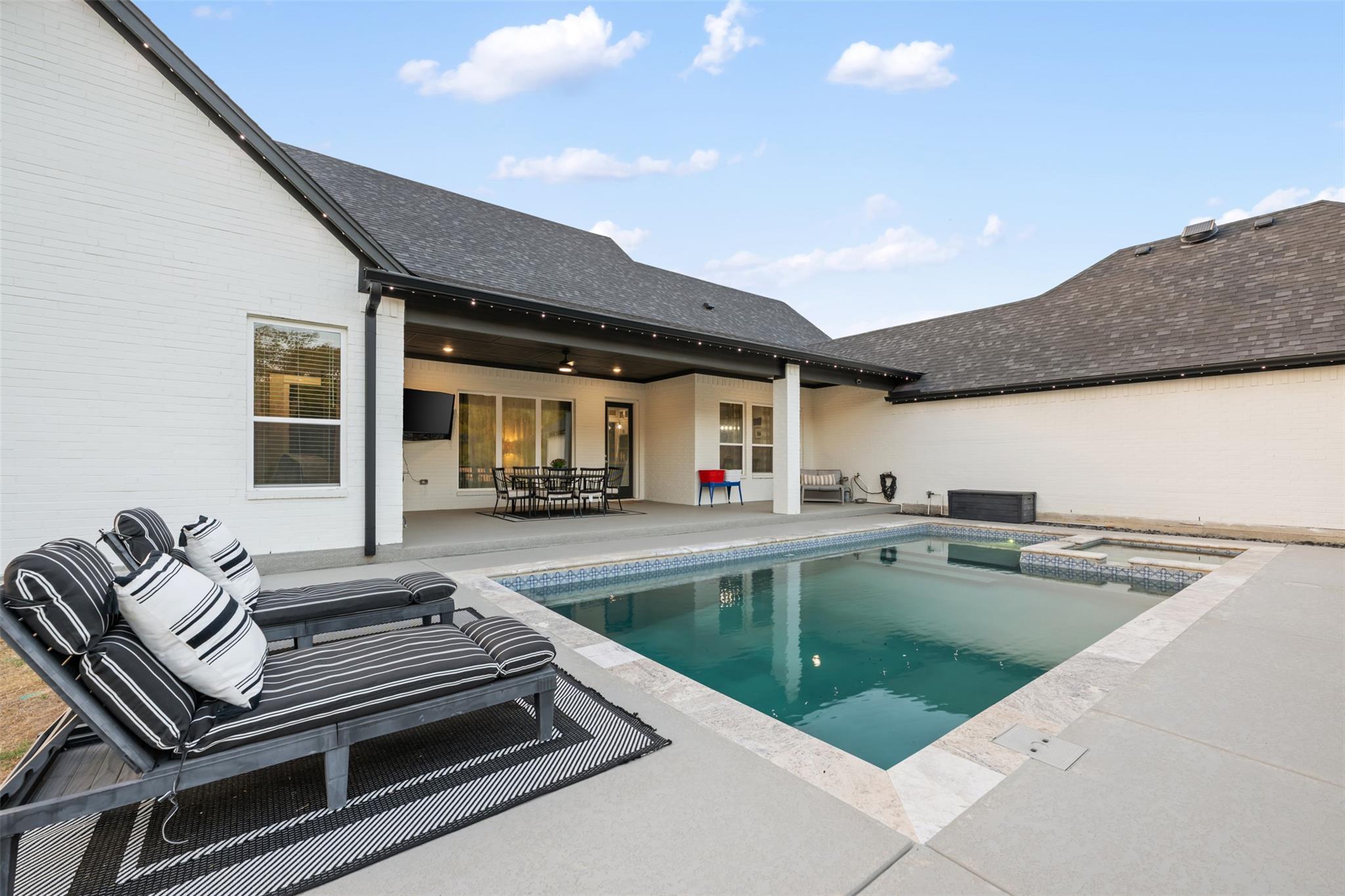 6911 Ben Houston Ct, Temple, TX 76502