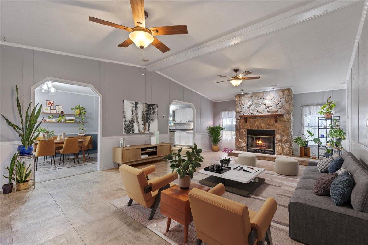 145 Angelia Dr, Cedar Creek, TX 78612