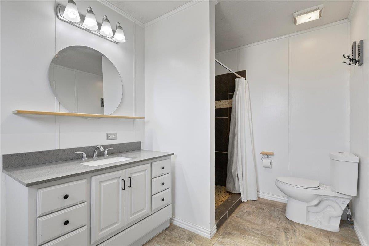 145 Angelia Dr, Cedar Creek, TX 78612