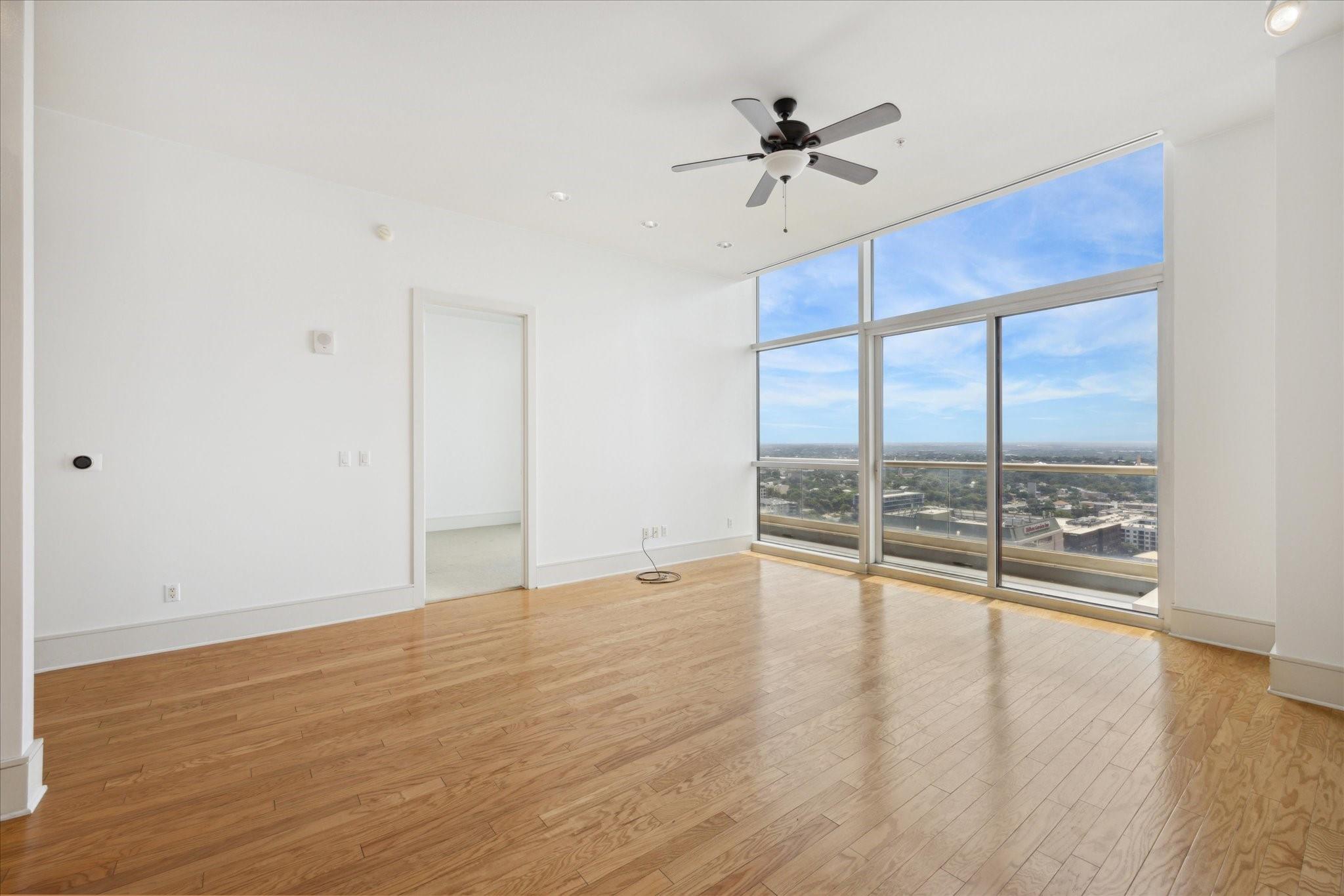 555 E 5th St # 2721, Austin, TX 78701