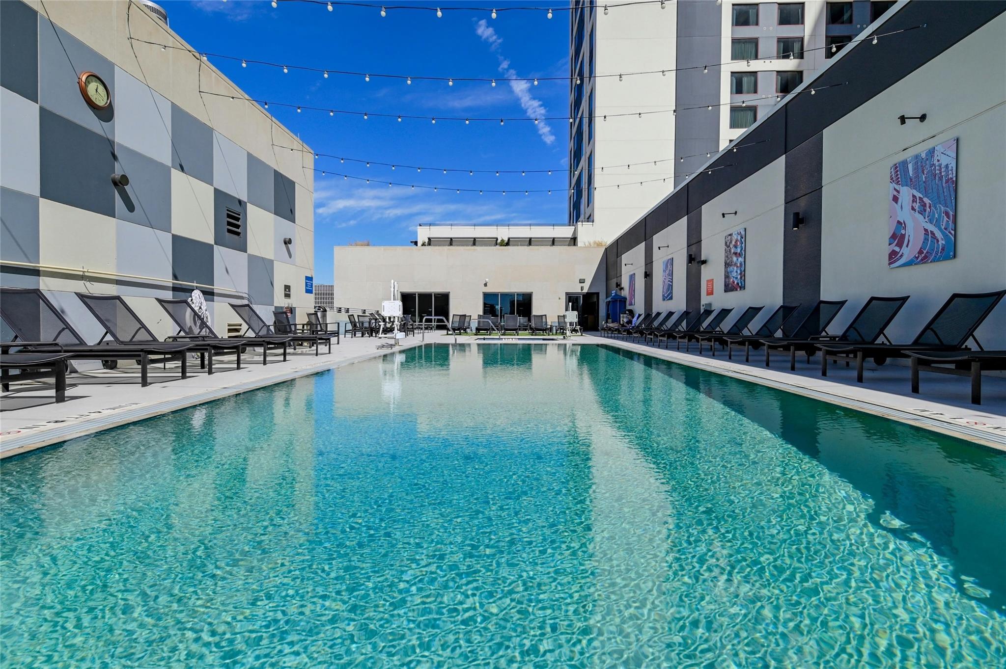 555 E 5th St # 2721, Austin, TX 78701