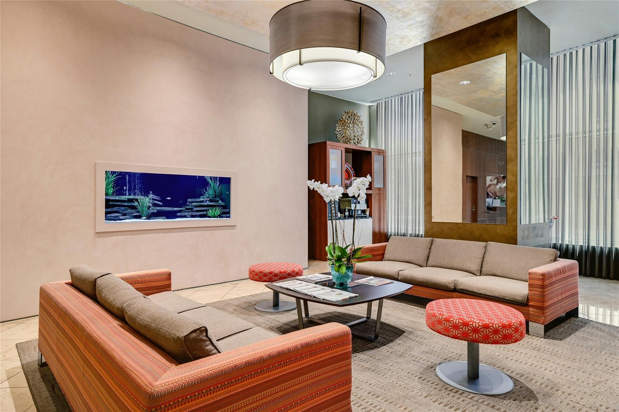 555 E 5th St # 2721, Austin, TX 78701