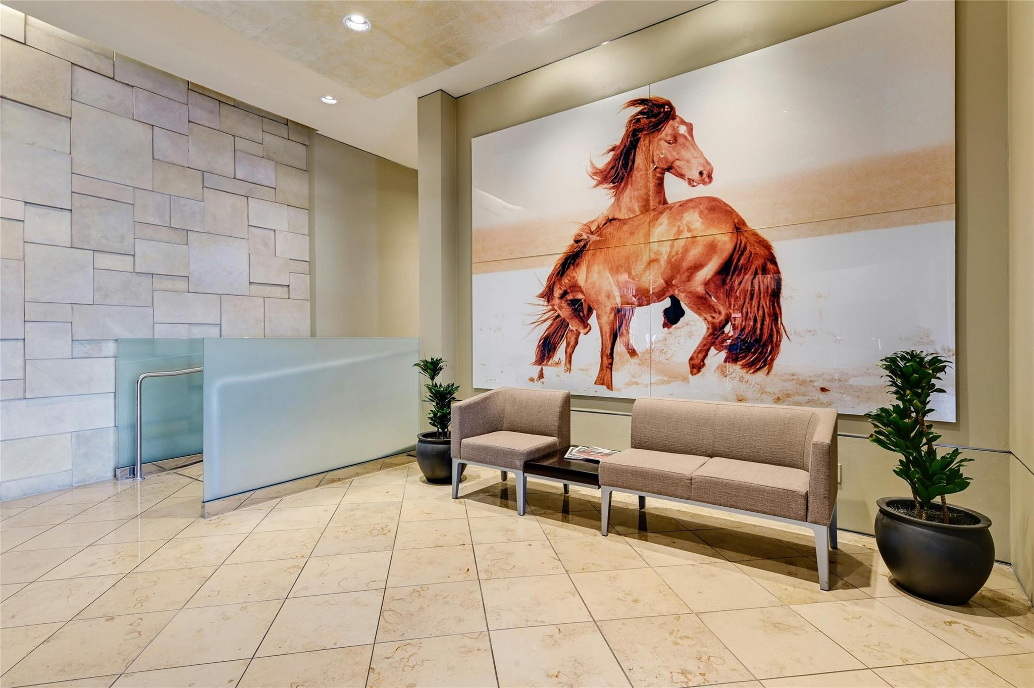 555 E 5th St # 2721, Austin, TX 78701