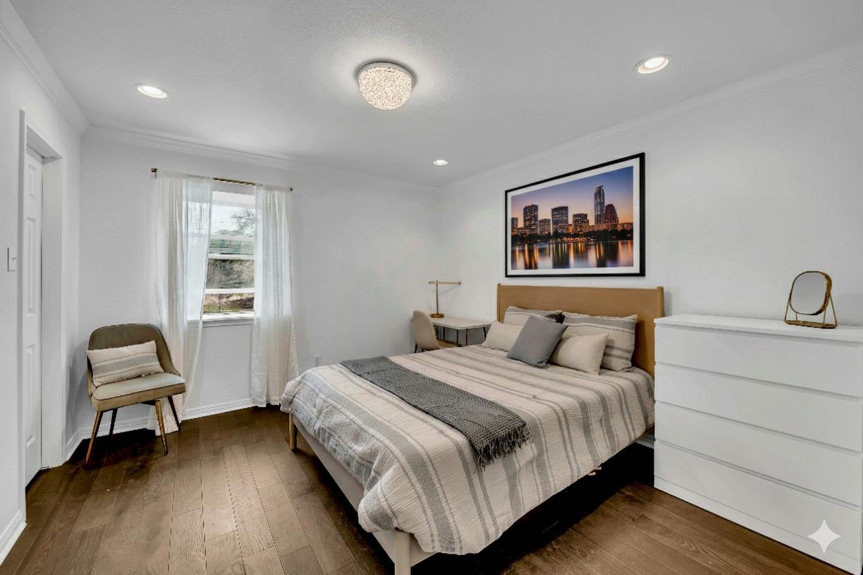 1500 East Side Dr # 219A, Austin, TX 78704