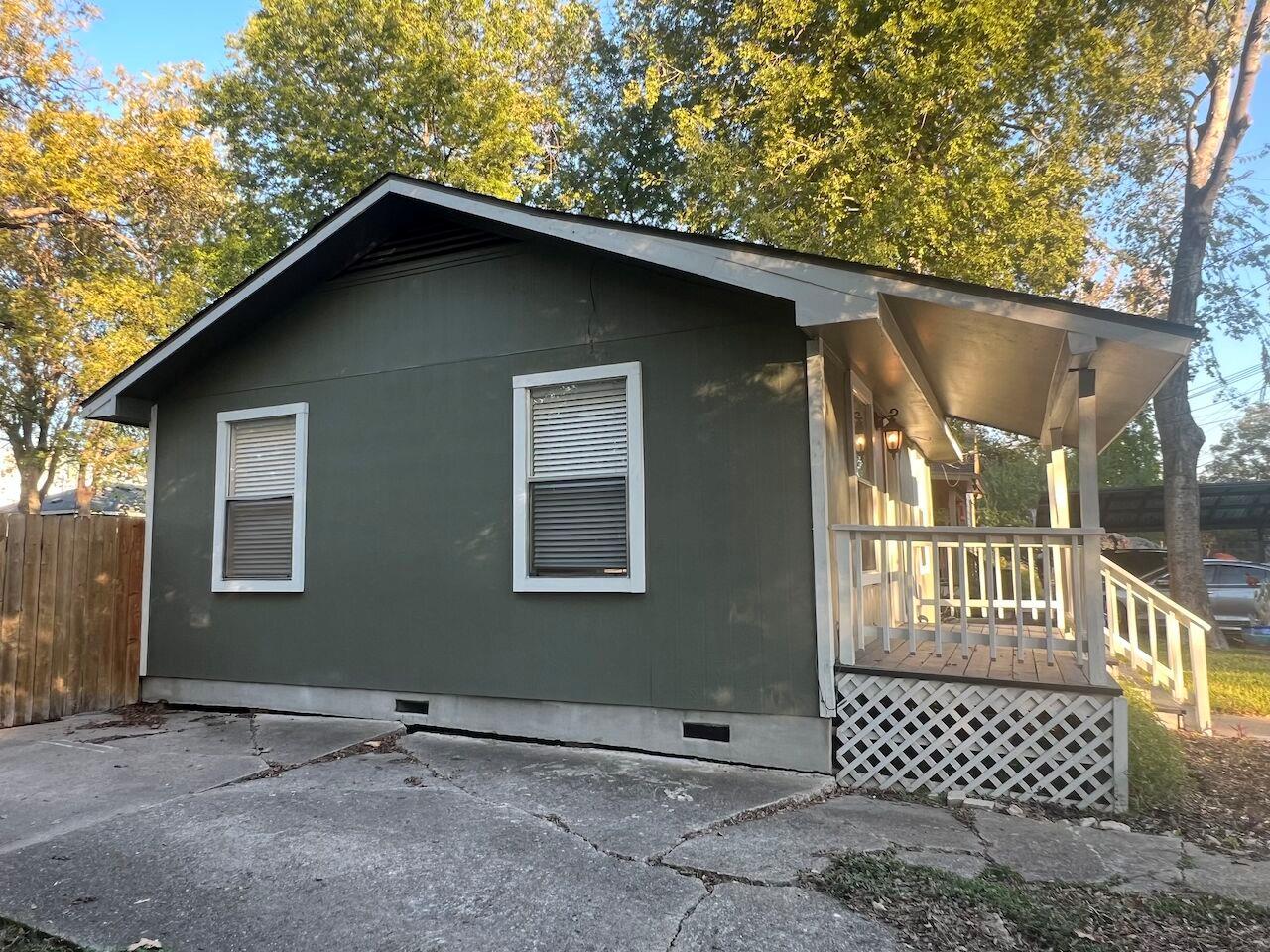 928 E 56th St, Austin, TX 78751