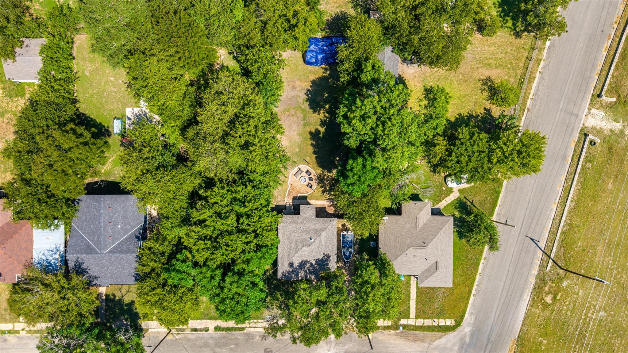 2113 Saunders St, Gatesville, TX 76528