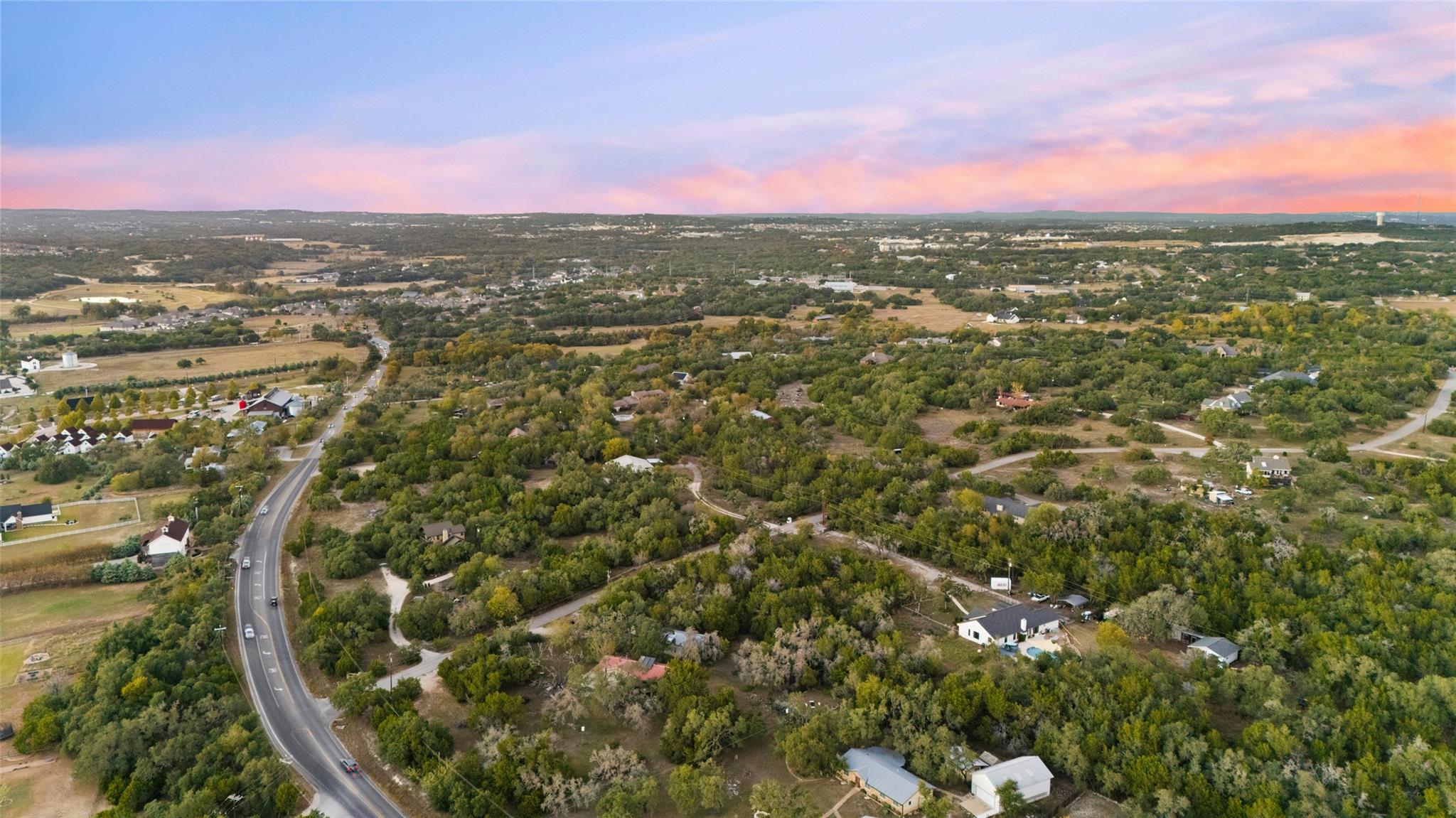 120 Oak Springs Dr, Dripping Springs, TX 78620