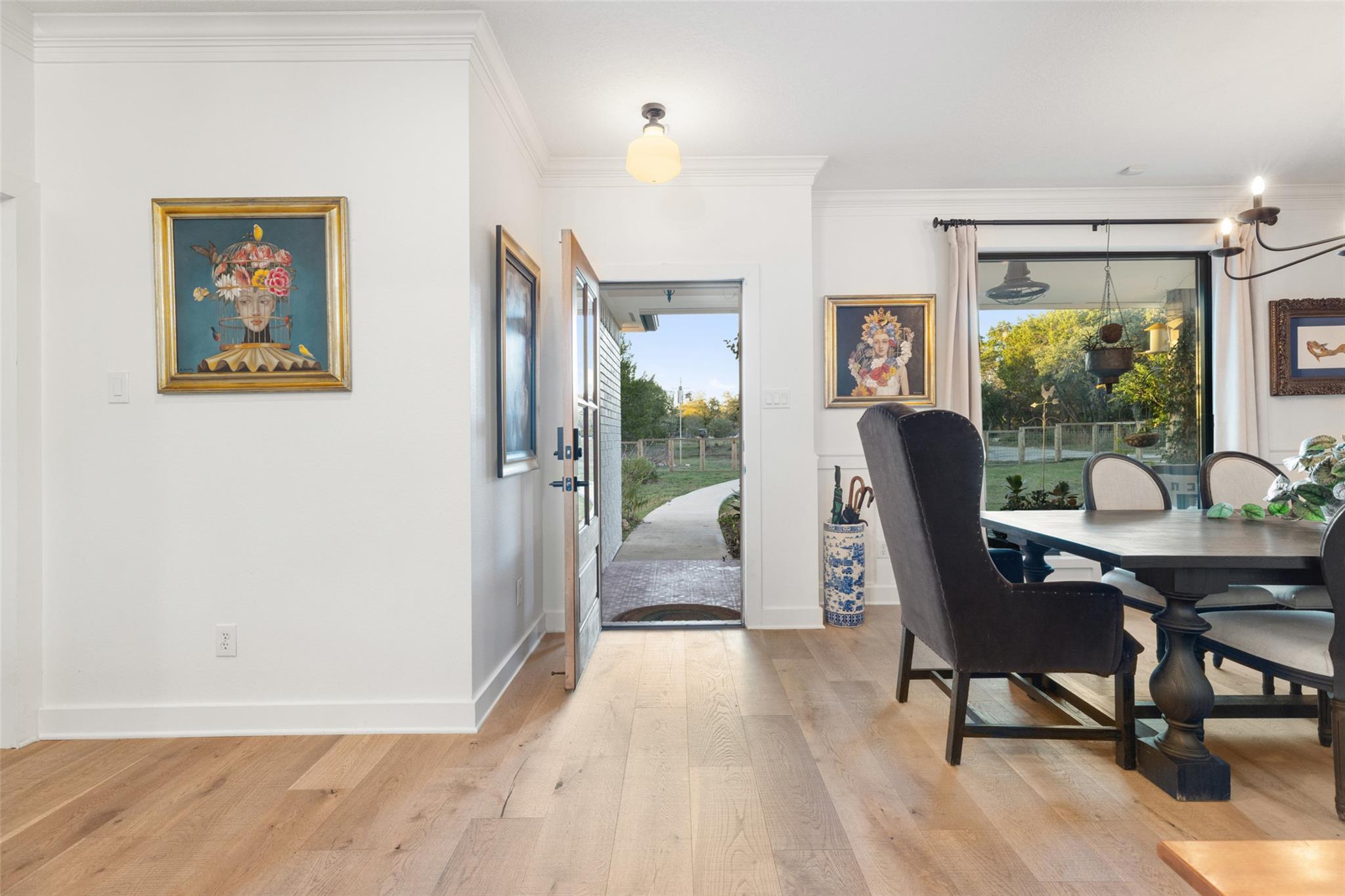 120 Oak Springs Dr, Dripping Springs, TX 78620