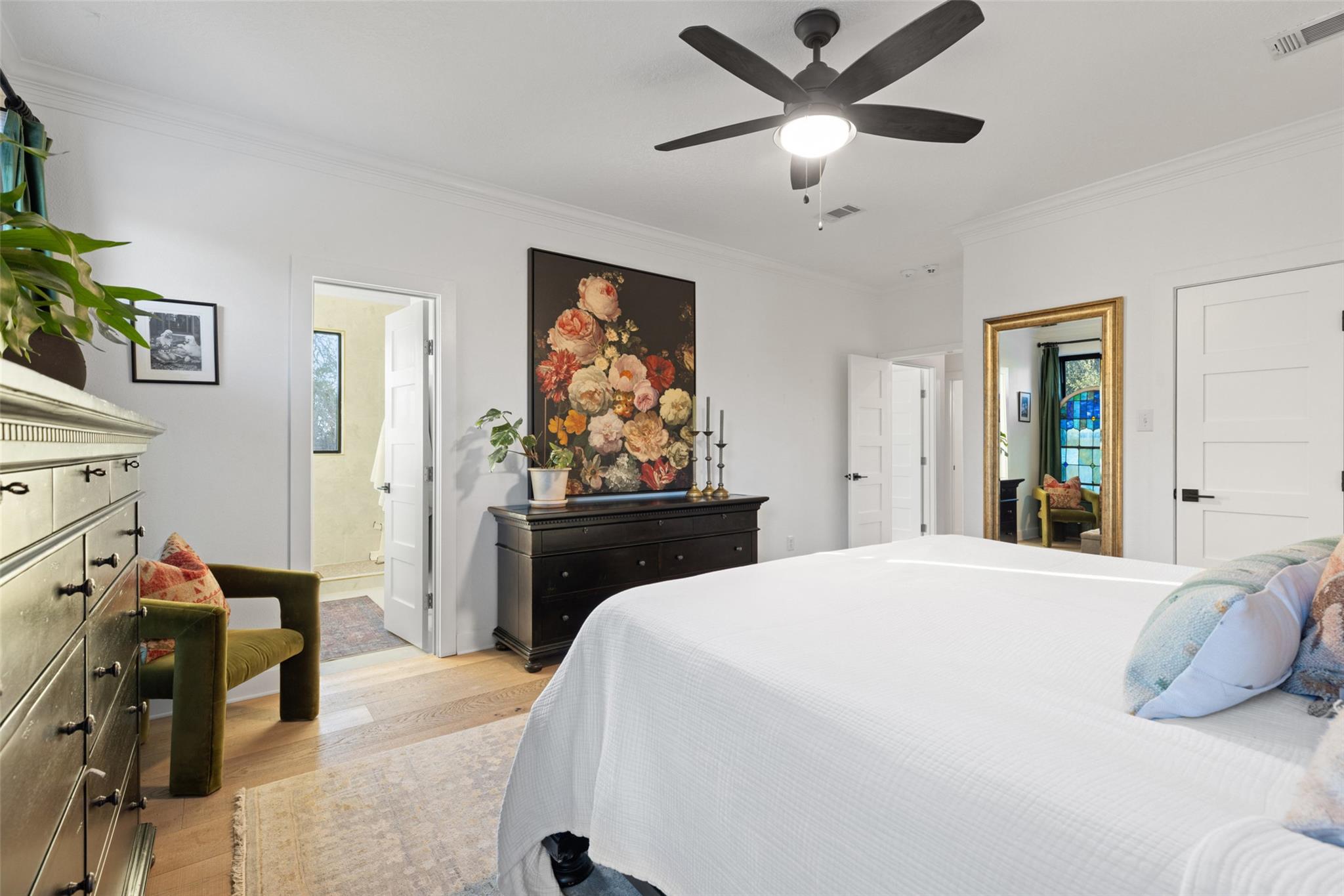 120 Oak Springs Dr, Dripping Springs, TX 78620