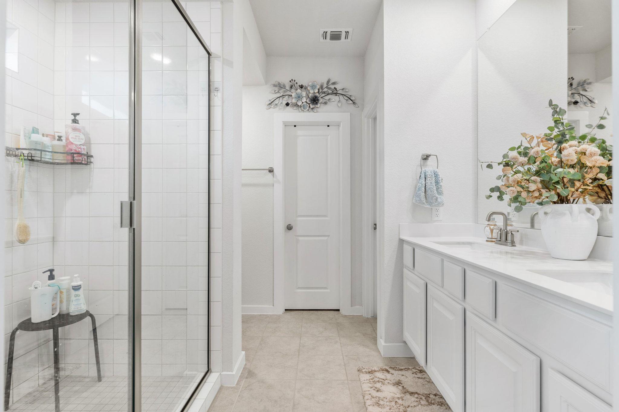 128 Three Oaks Ln, Georgetown, TX 78628