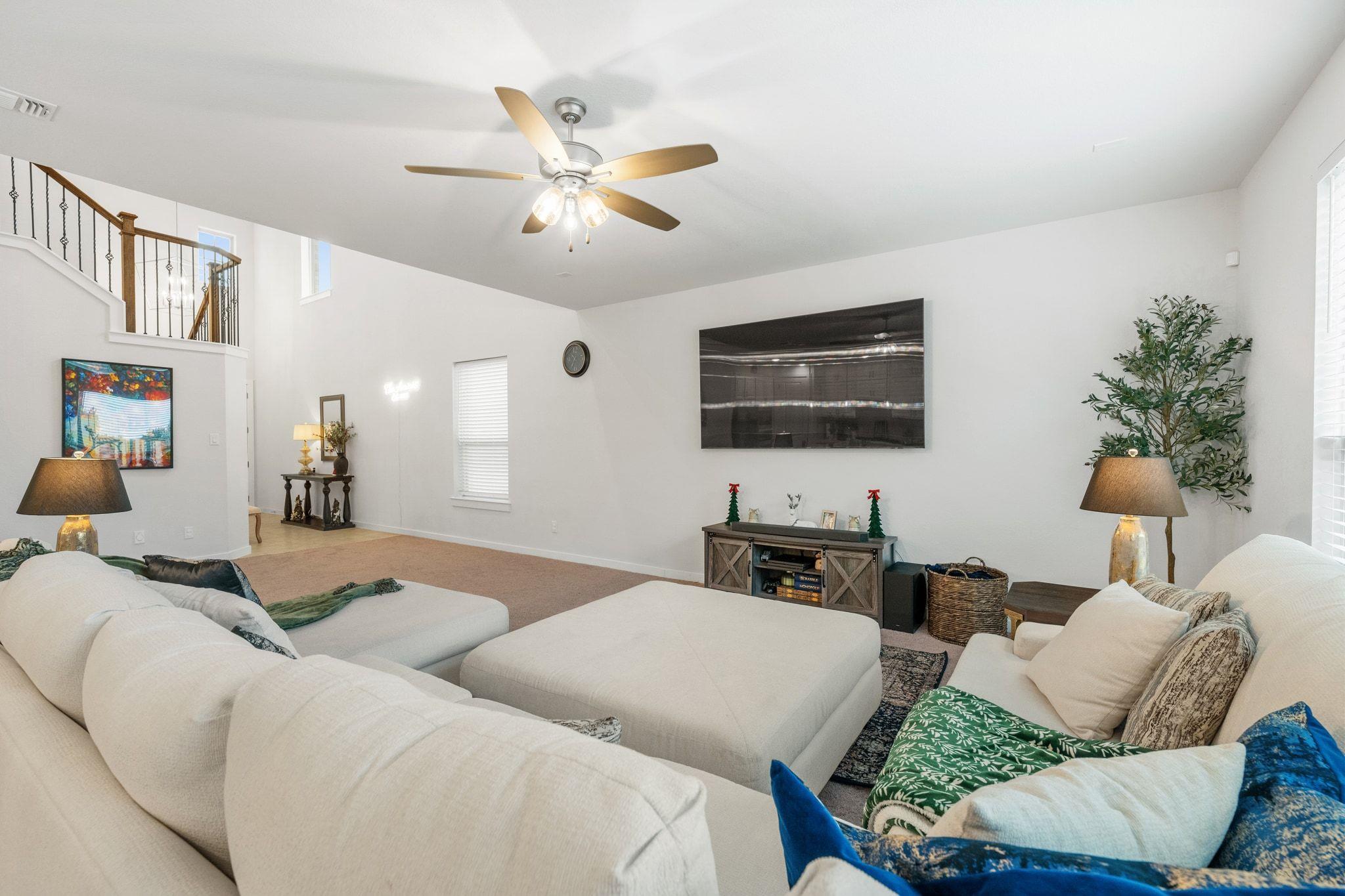 128 Three Oaks Ln, Georgetown, TX 78628