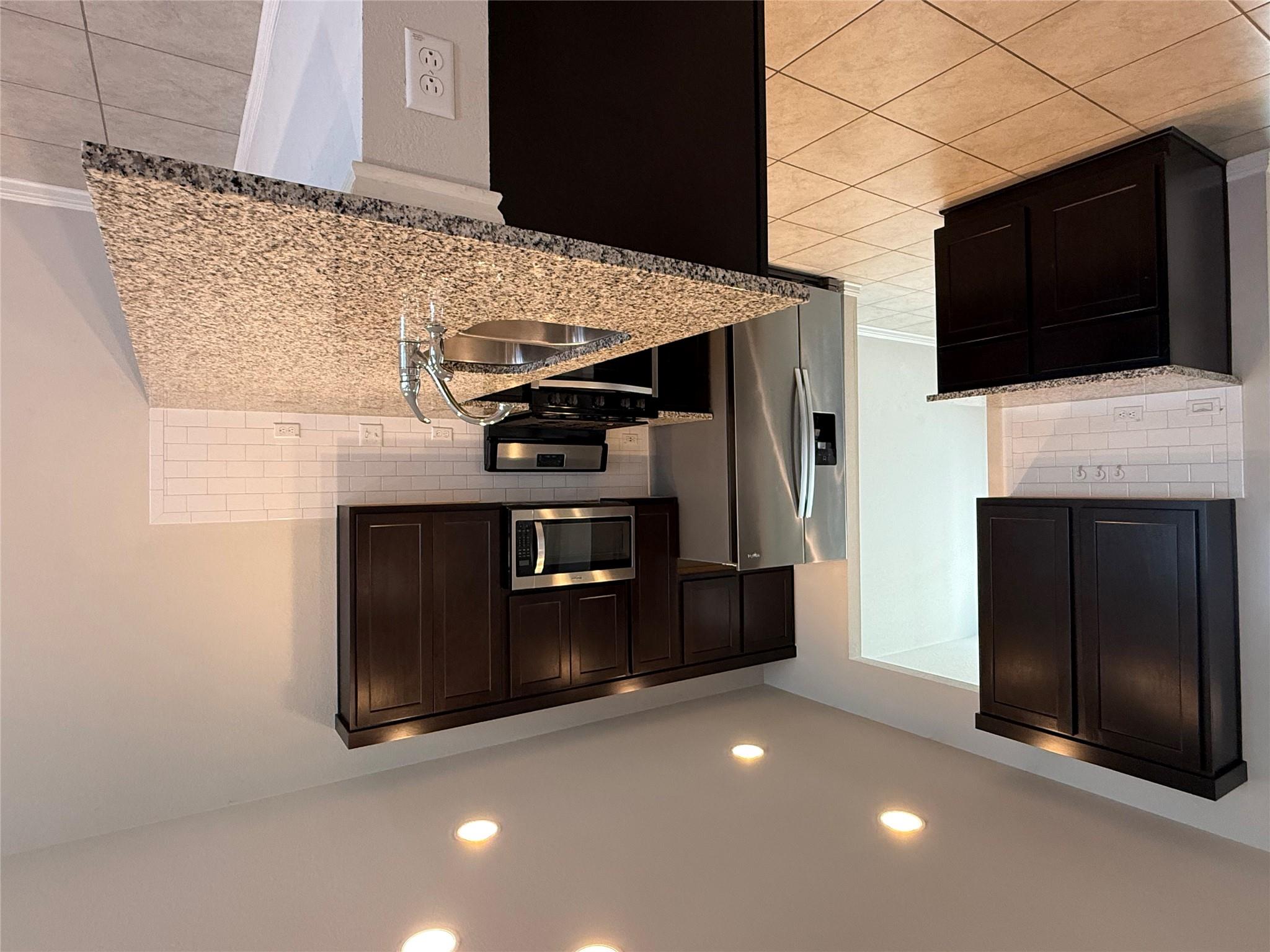 1941 Arendale Dr, Leander, TX 78641