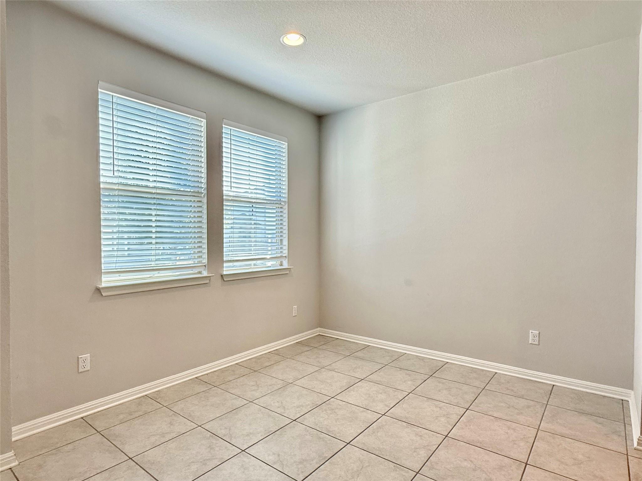 1941 Arendale Dr, Leander, TX 78641