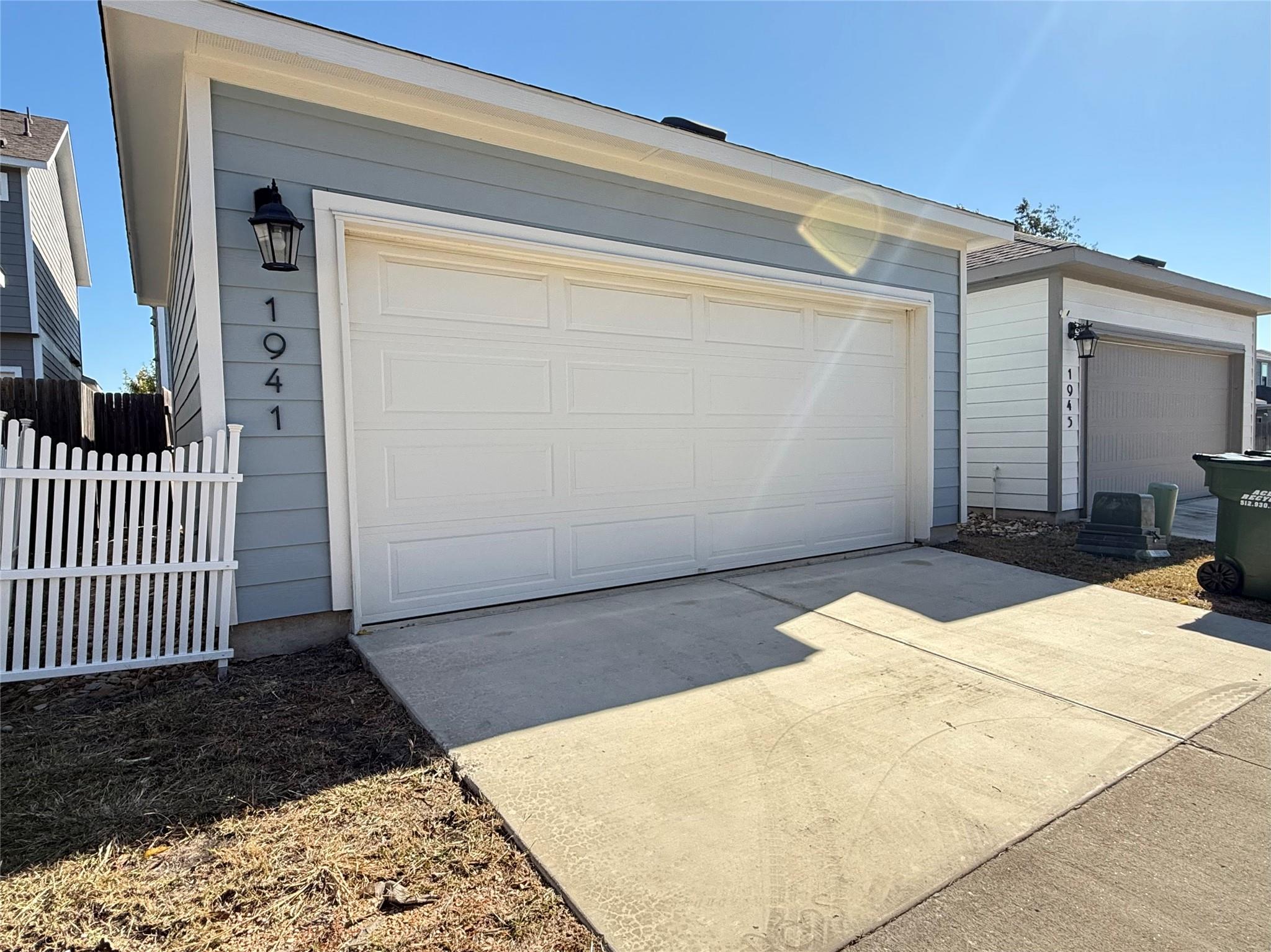 1941 Arendale Dr, Leander, TX 78641