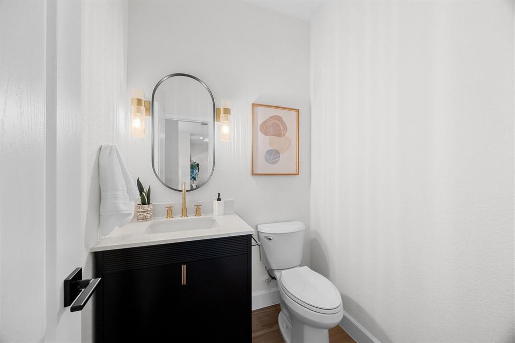 116 Oak Plaza Dr, Georgetown, TX 78628