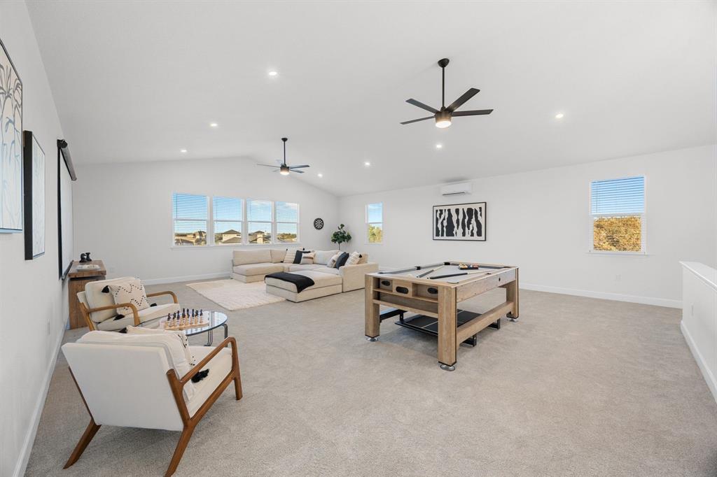 116 Oak Plaza Dr, Georgetown, TX 78628