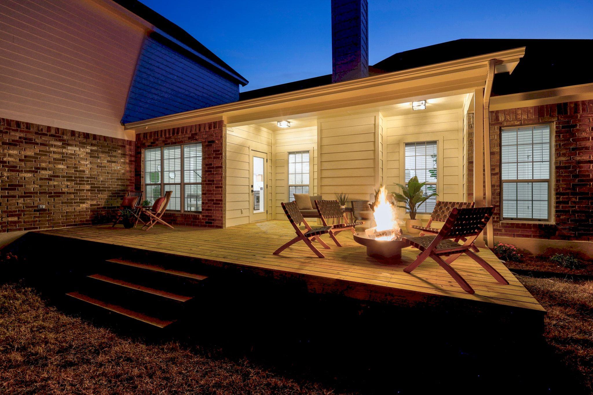 116 Oak Plaza Dr, Georgetown, TX 78628