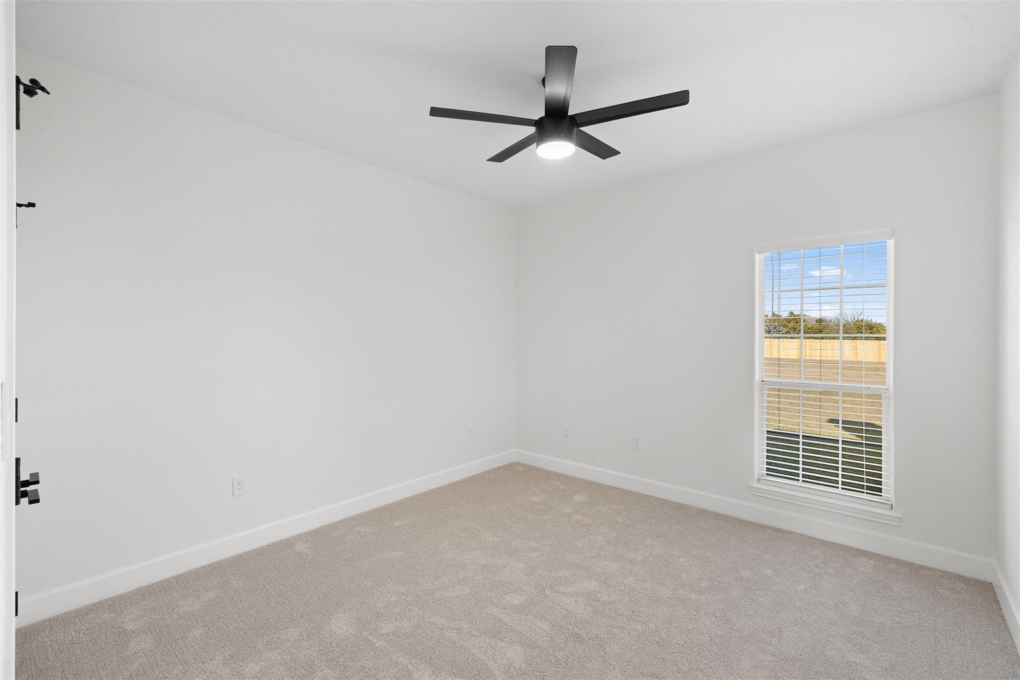 116 Oak Plaza Dr, Georgetown, TX 78628