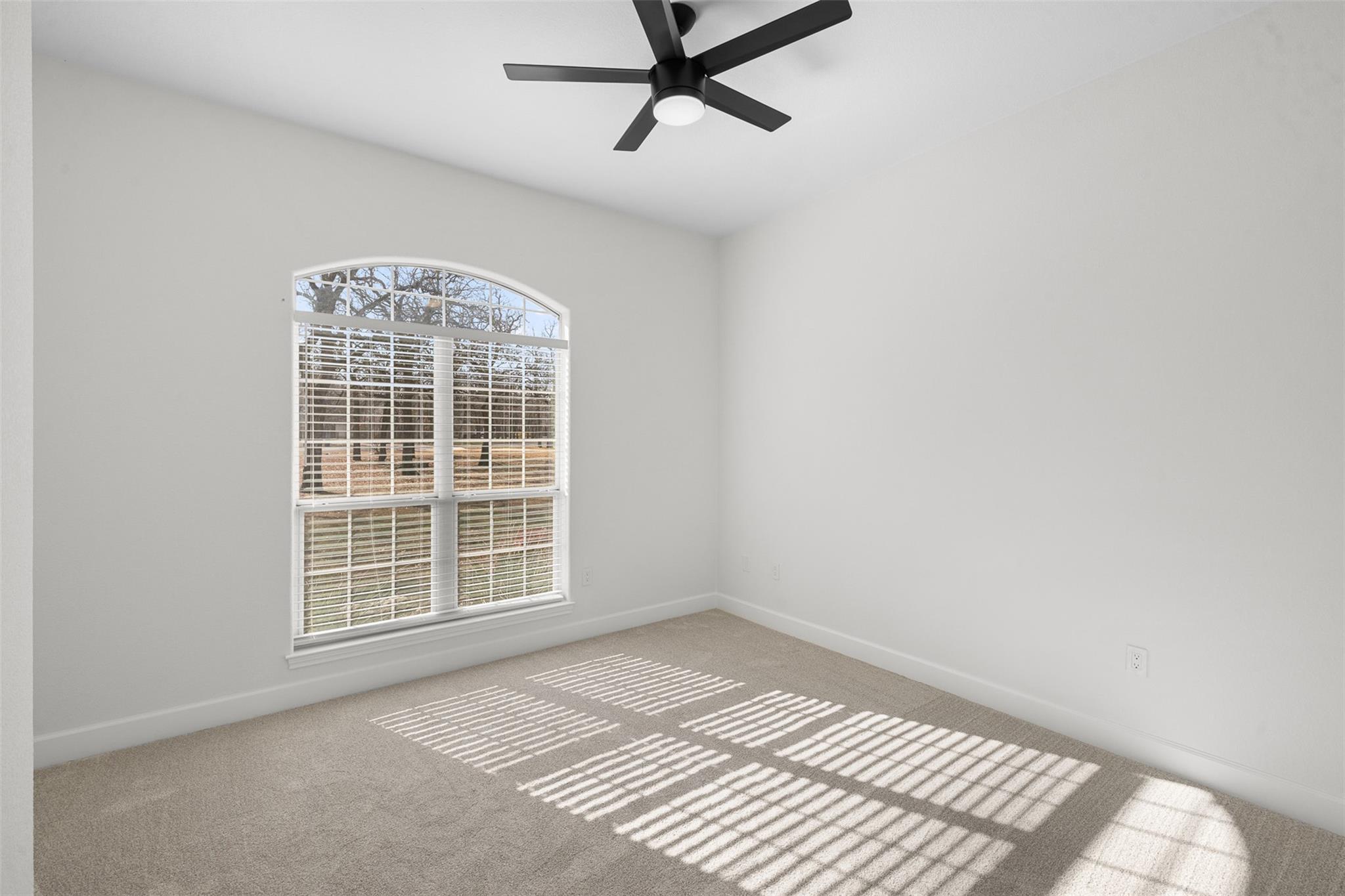 116 Oak Plaza Dr, Georgetown, TX 78628