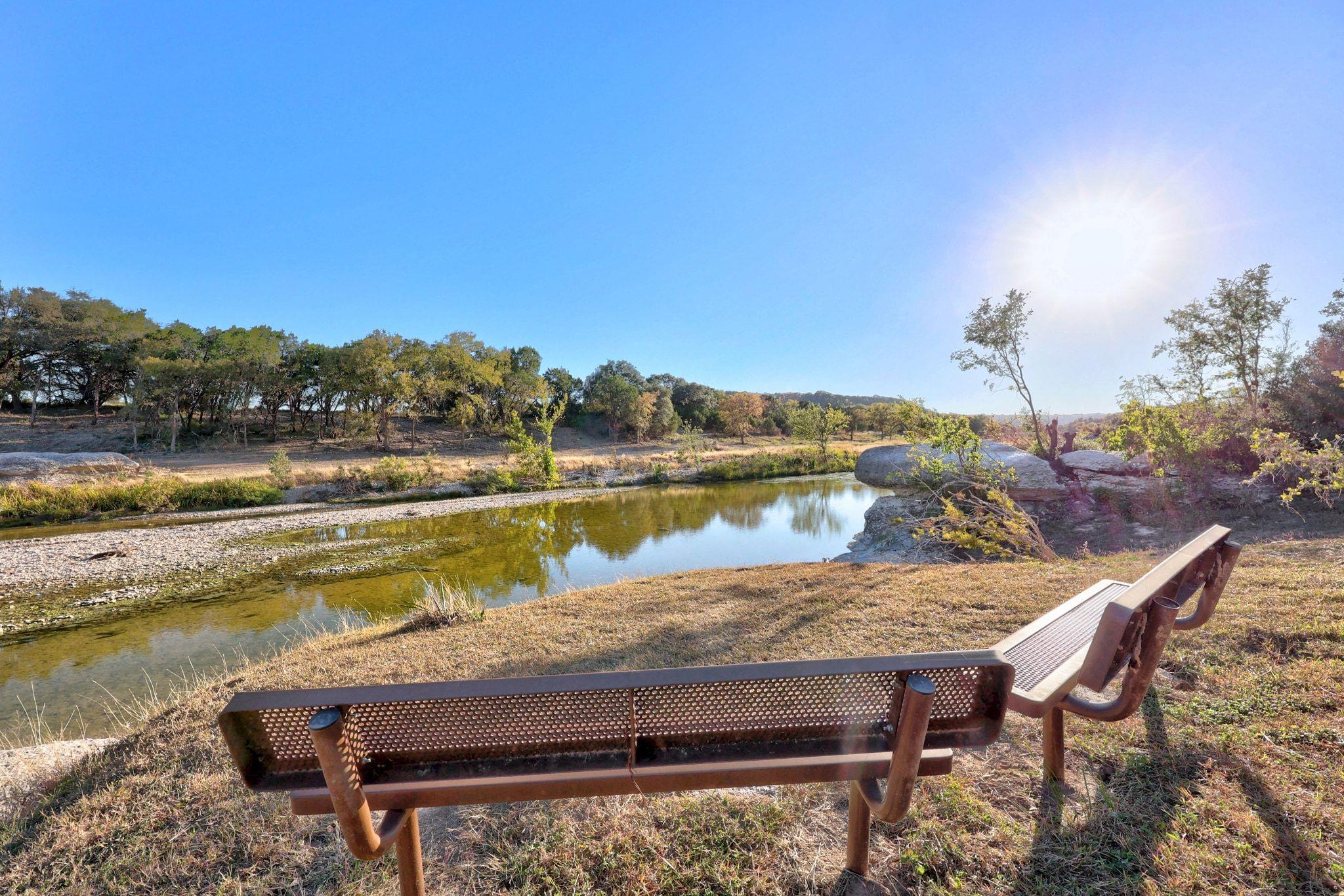 116 Oak Plaza Dr, Georgetown, TX 78628