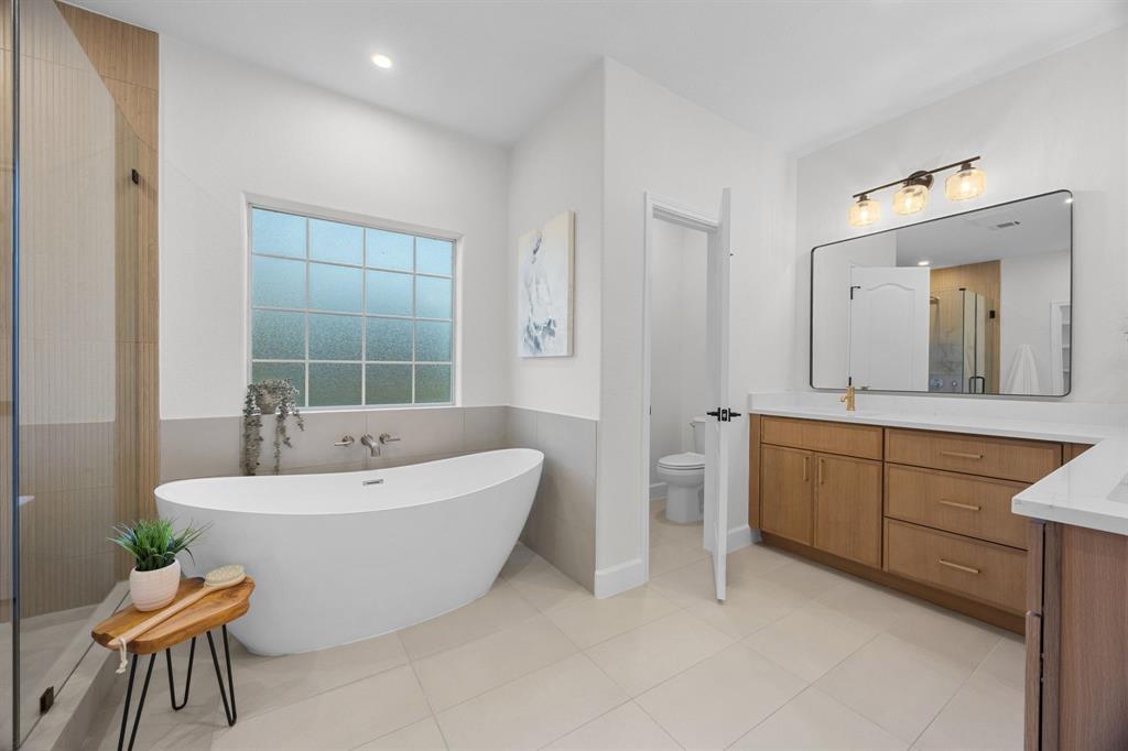 116 Oak Plaza Dr, Georgetown, TX 78628