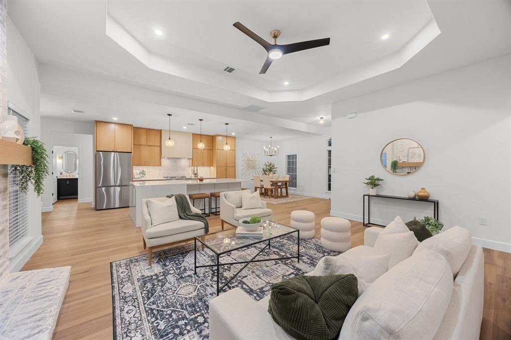 116 Oak Plaza Dr, Georgetown, TX 78628