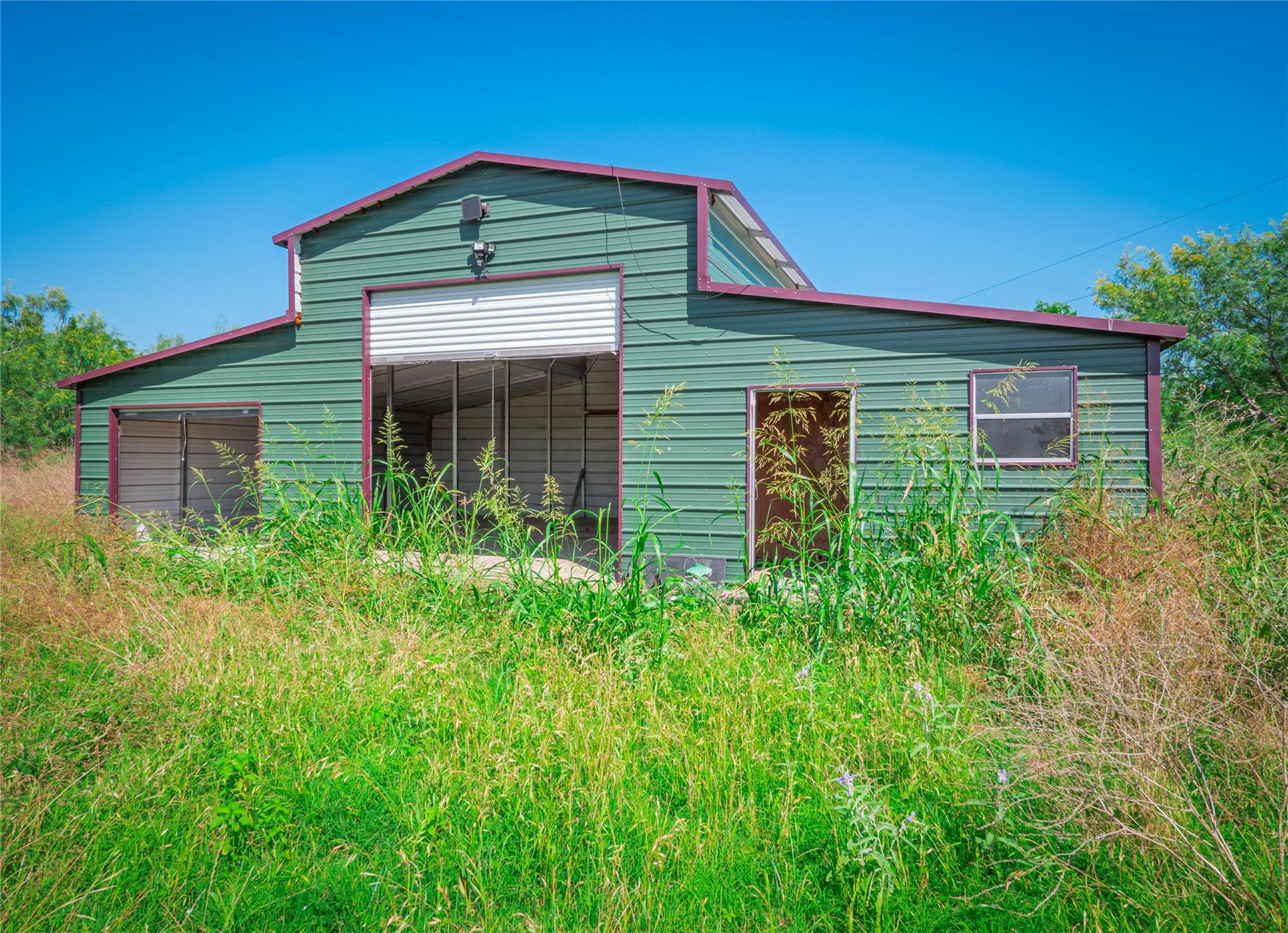 1435 County Road 429, Rockdale, TX 76567