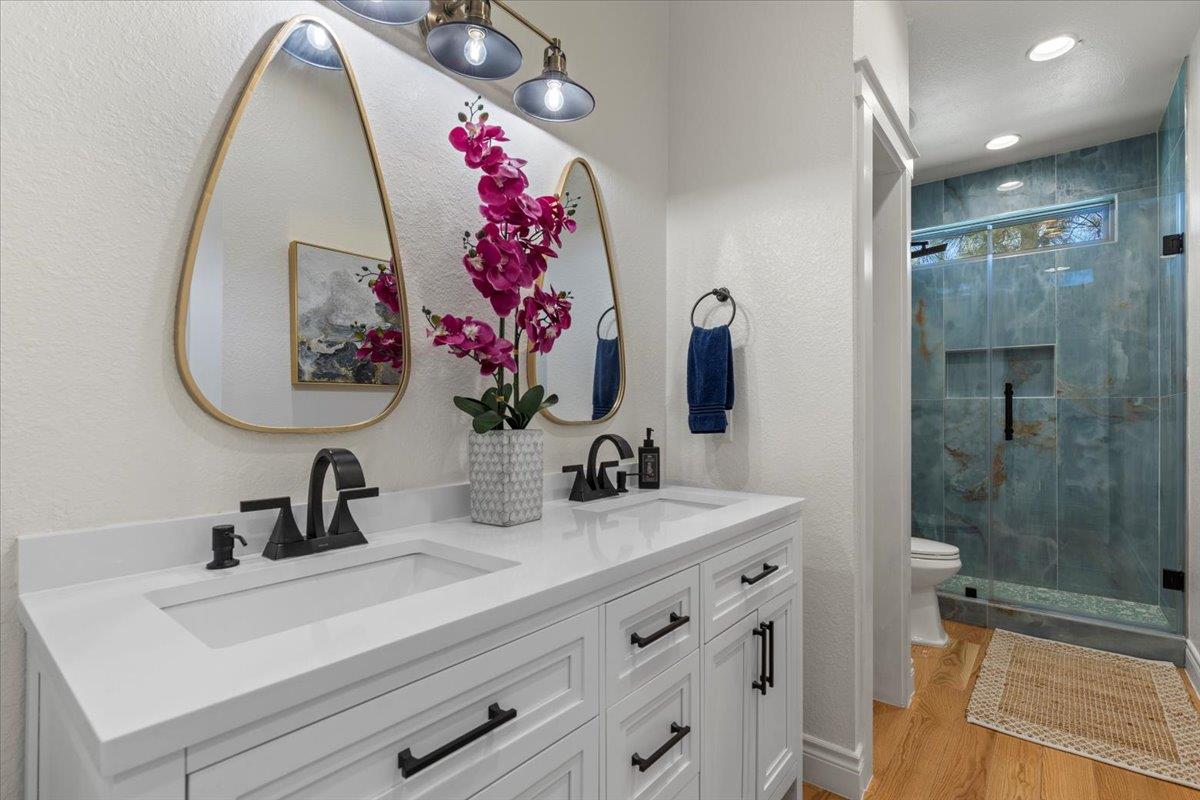 376 Alta Vista Dr, Bastrop, TX 78602