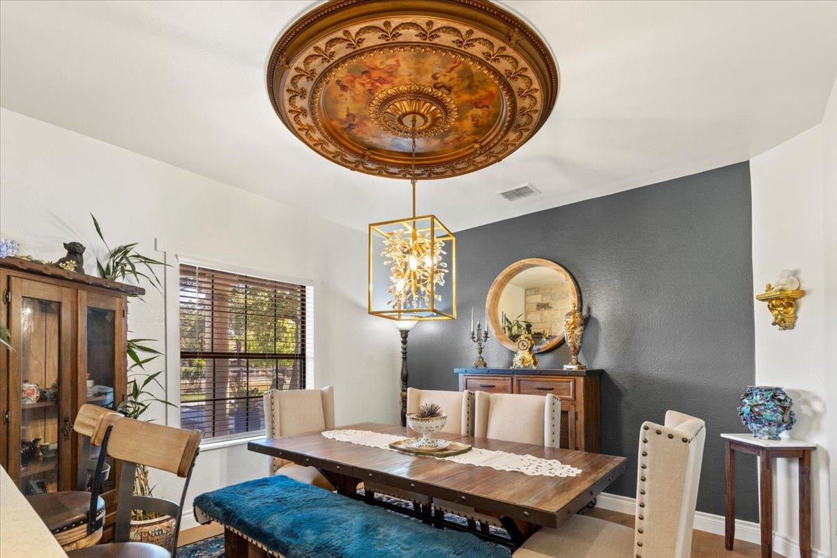 376 Alta Vista Dr, Bastrop, TX 78602