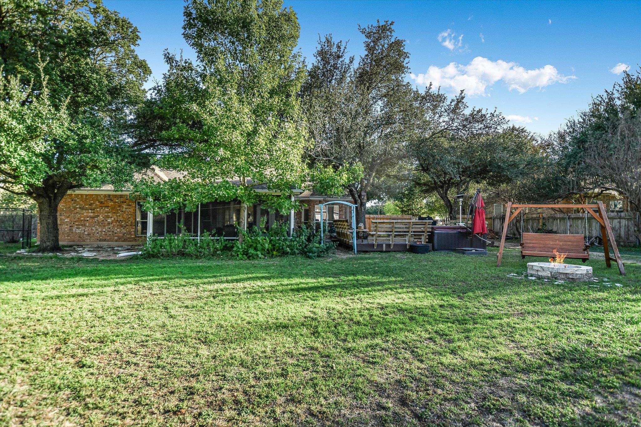 138 Penny Ln, Georgetown, TX 78633