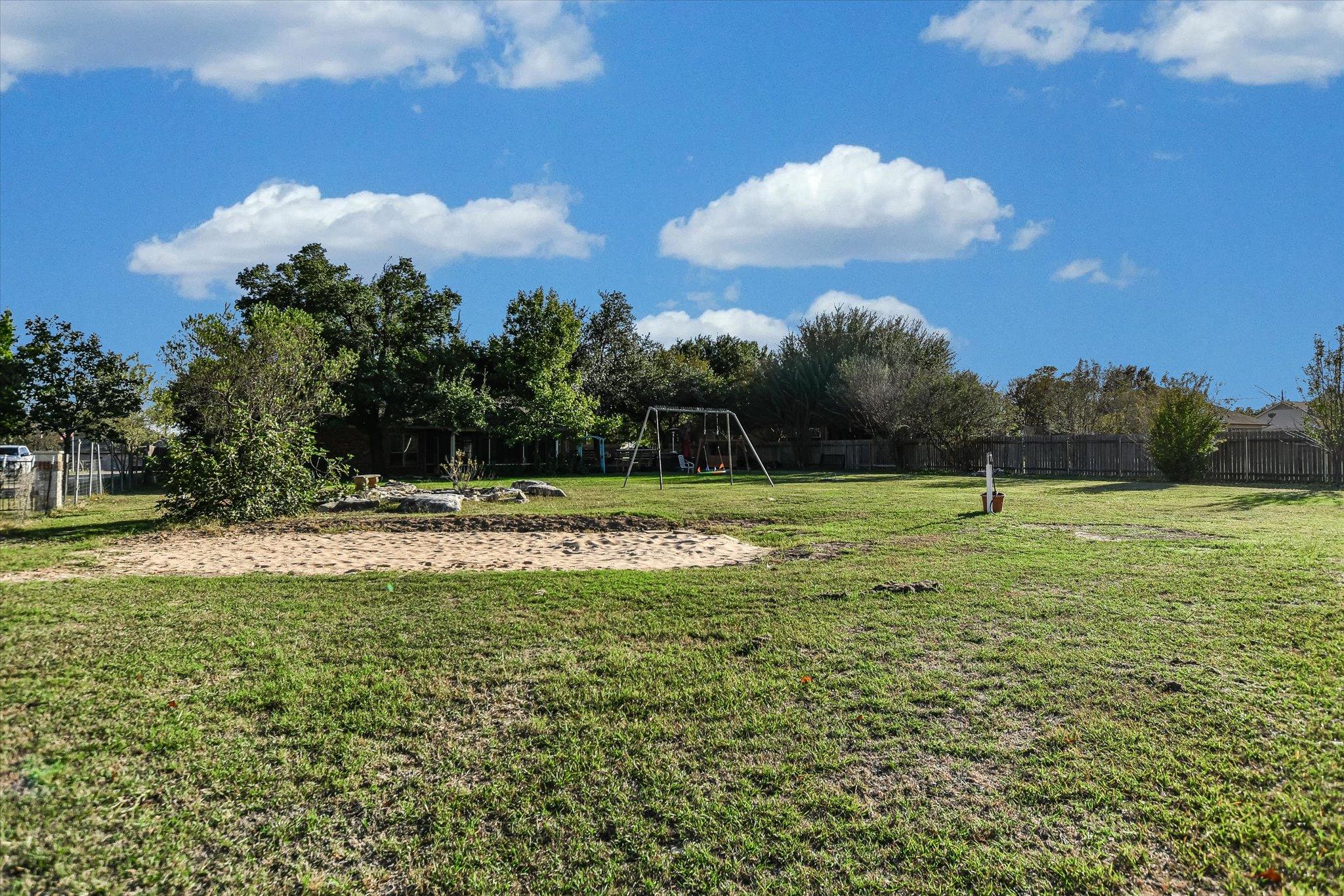 138 Penny Ln, Georgetown, TX 78633