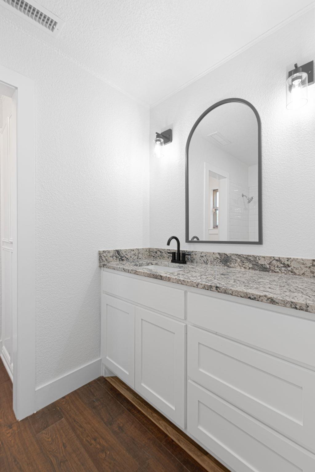 1307 Nix Rd, Lampasas, TX 76550