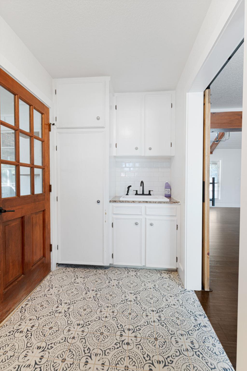 1307 Nix Rd, Lampasas, TX 76550