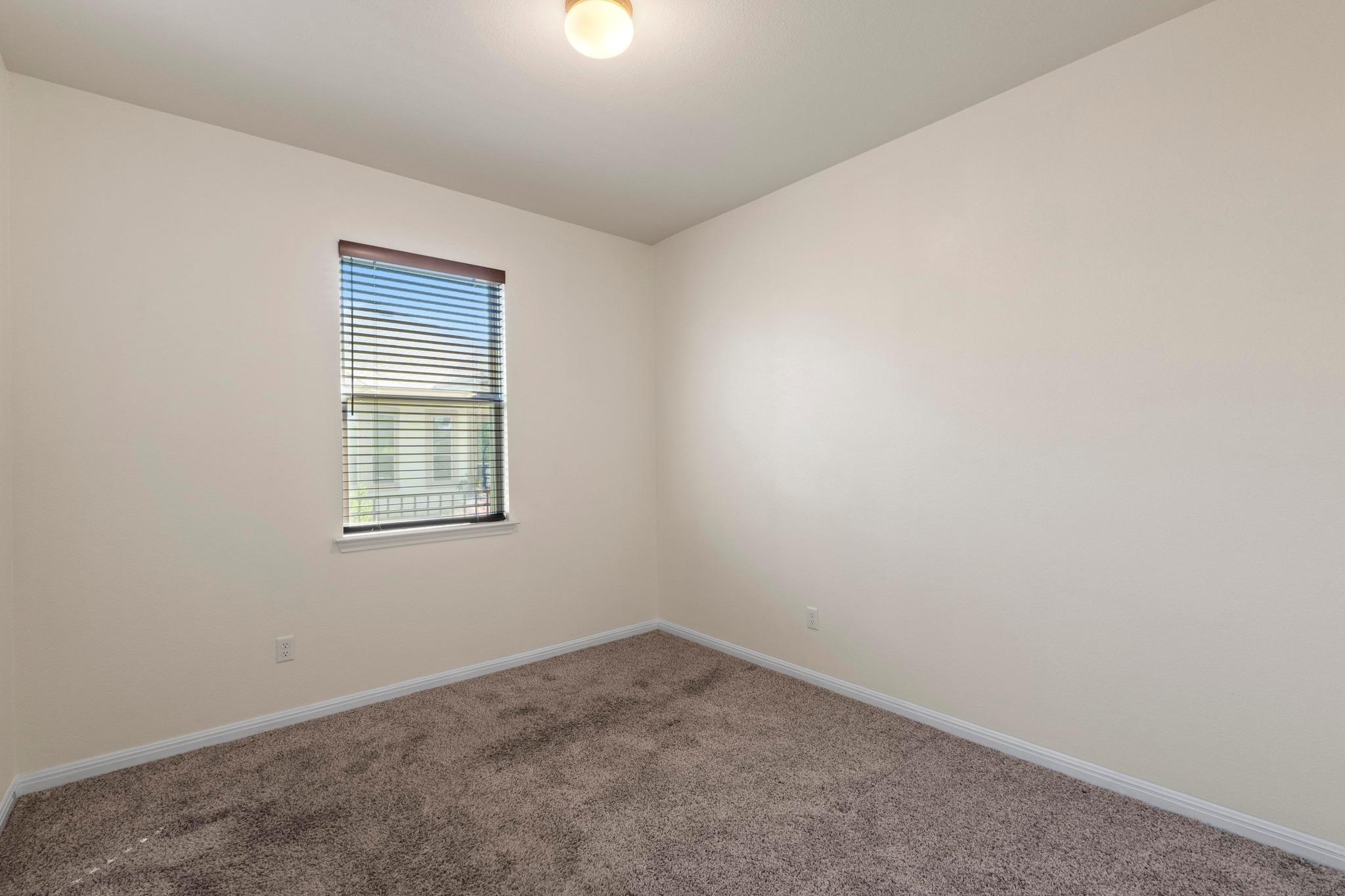 2520 Milan Meadows Dr, Leander, TX 78641