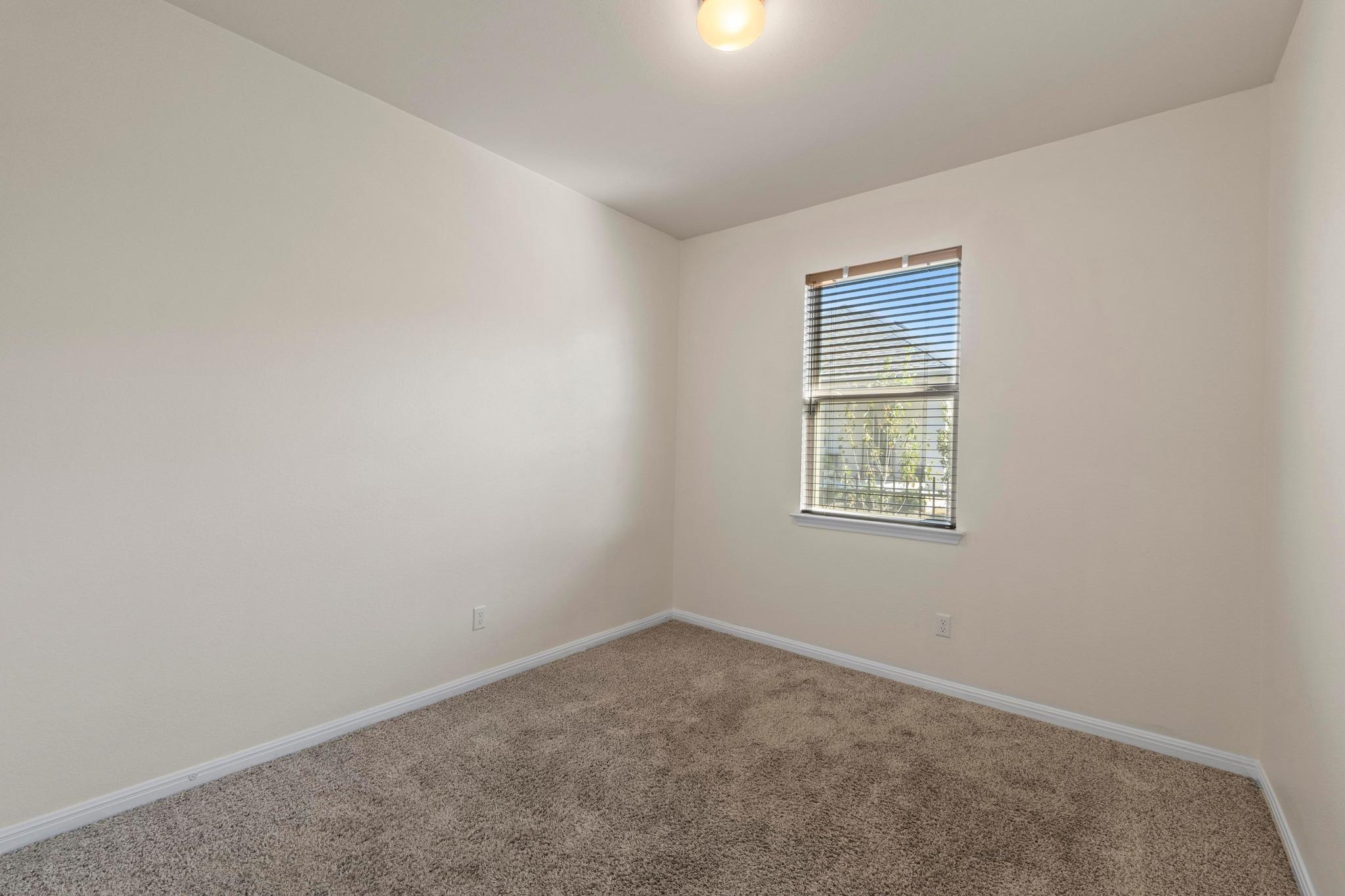 2520 Milan Meadows Dr, Leander, TX 78641