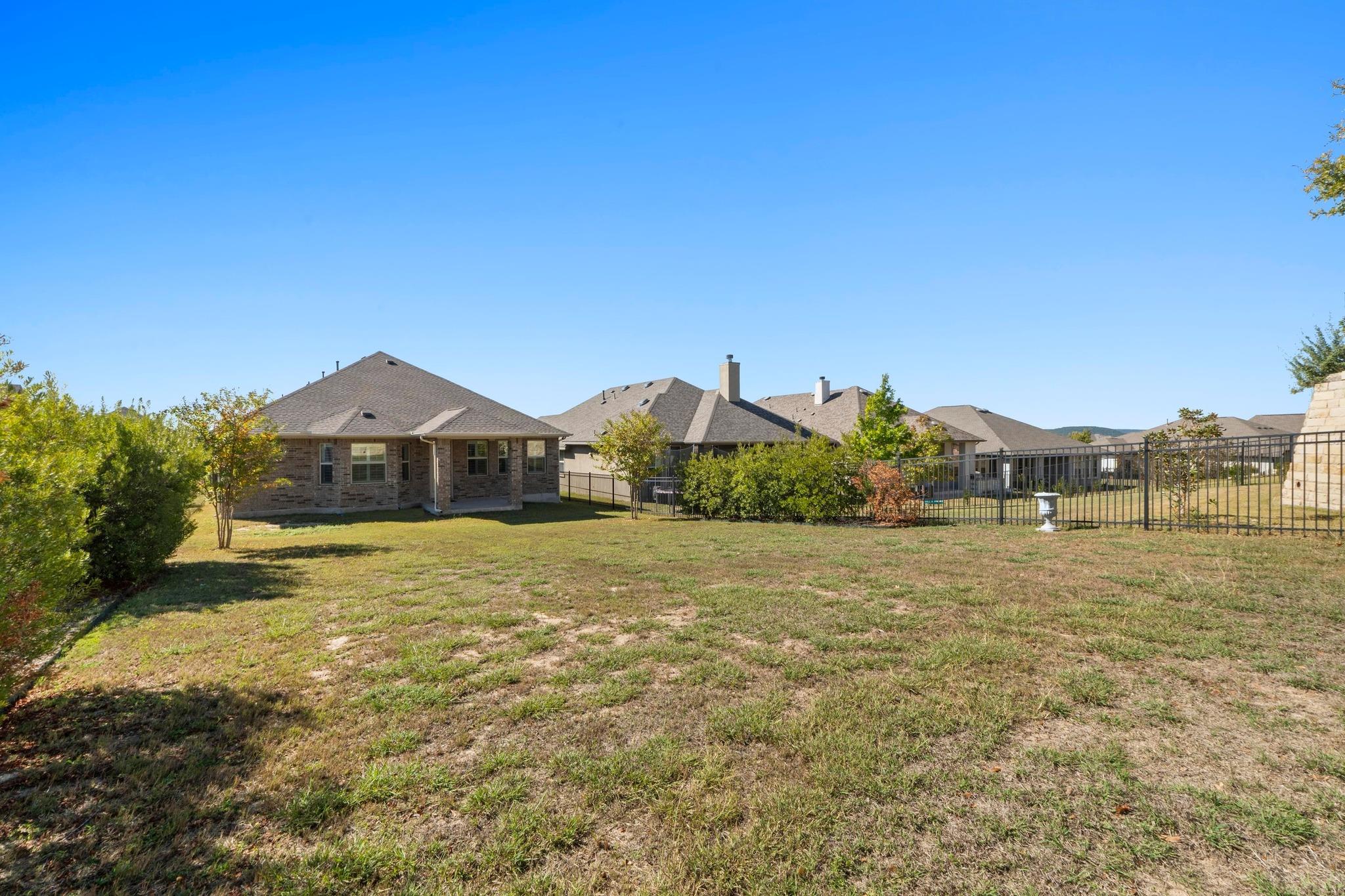 2520 Milan Meadows Dr, Leander, TX 78641