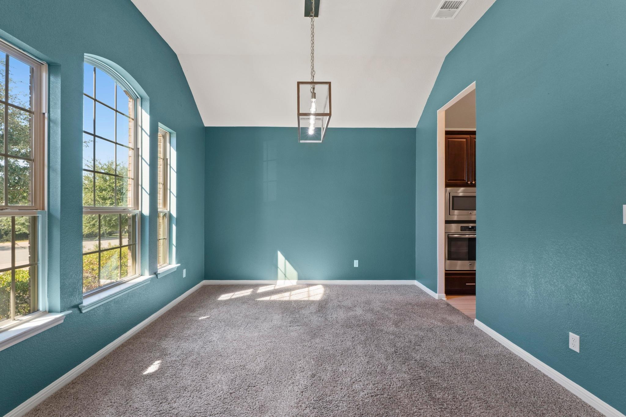 2520 Milan Meadows Dr, Leander, TX 78641