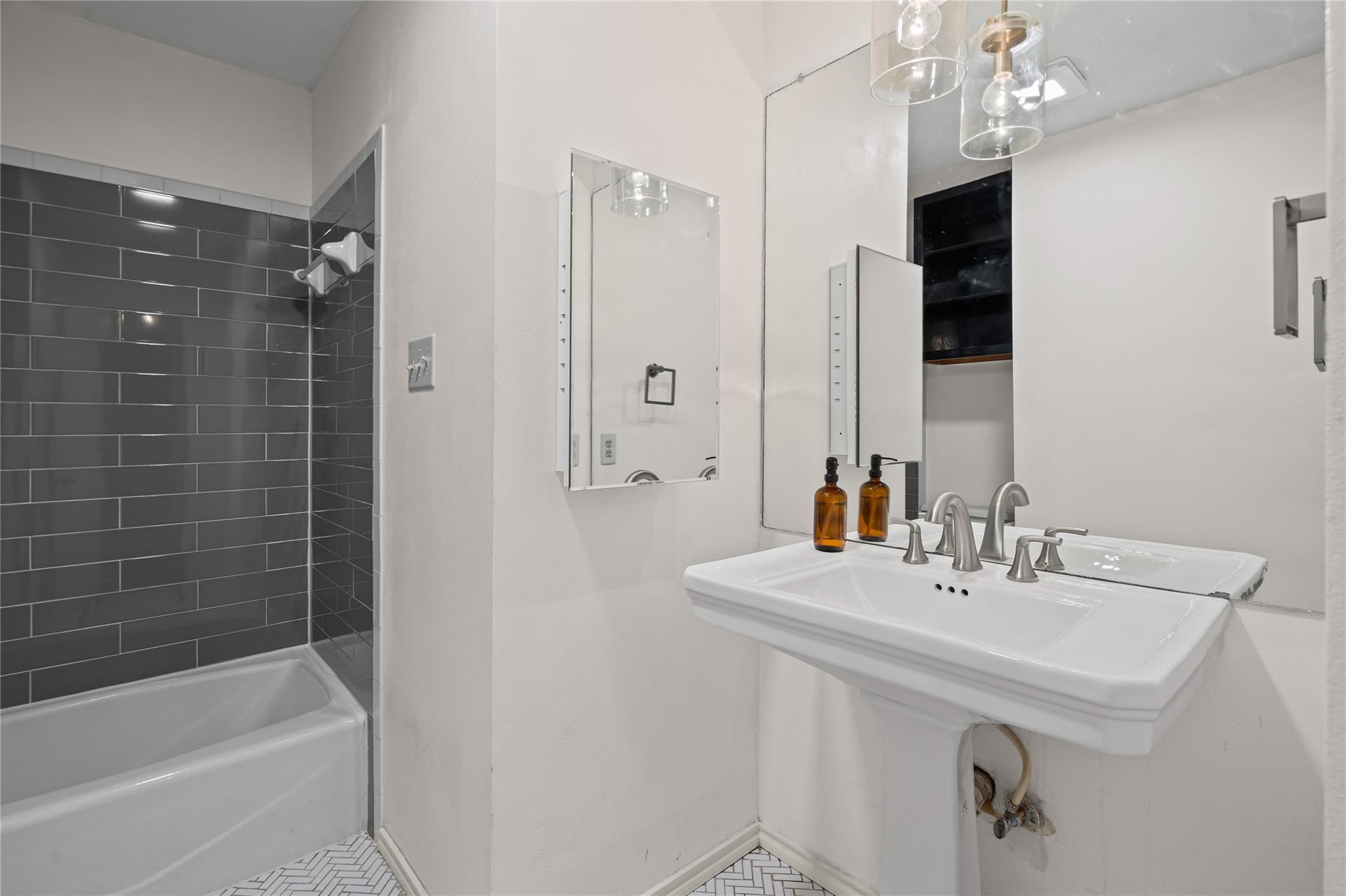 1801 Brokenshoe Cv, Round Rock, TX 78681