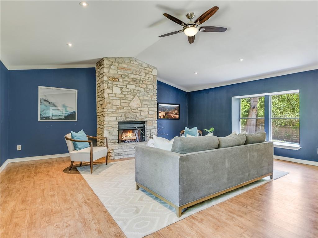 5213 Gladstone Dr, Austin, TX 78723