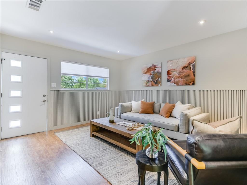 5213 Gladstone Dr, Austin, TX 78723