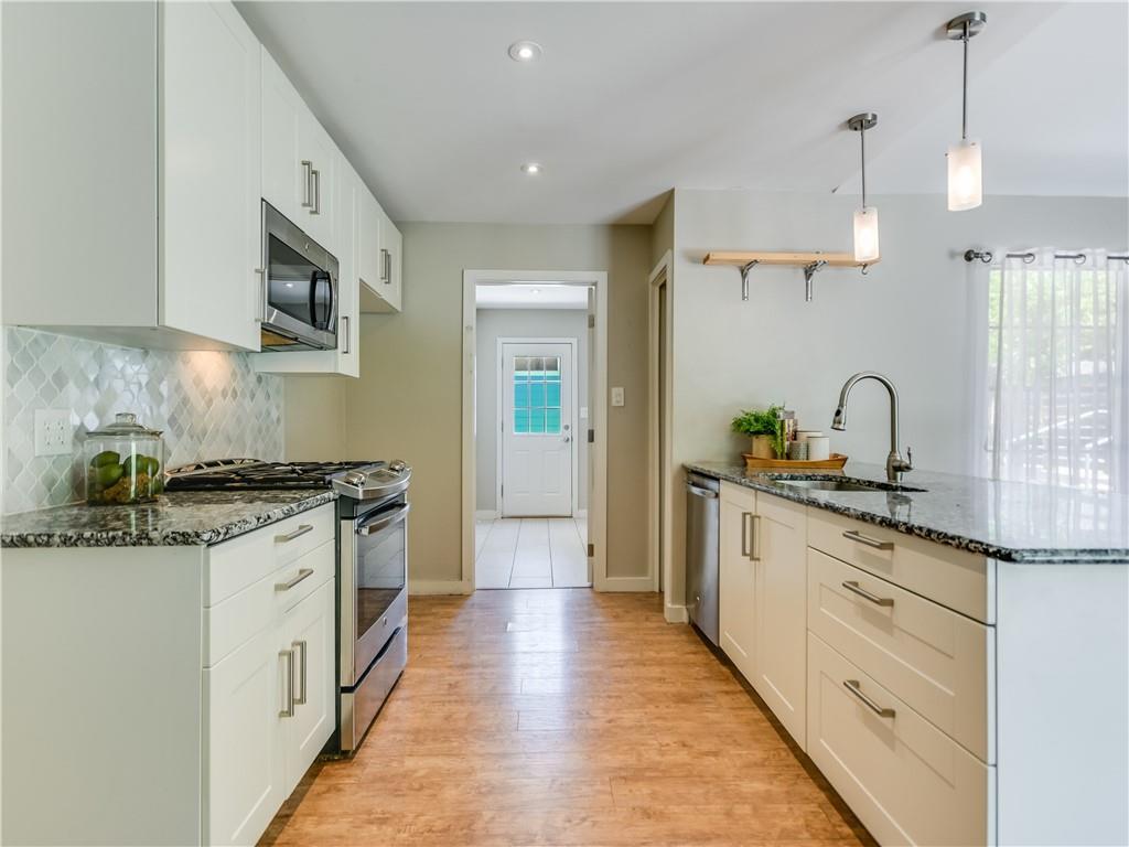 5213 Gladstone Dr, Austin, TX 78723