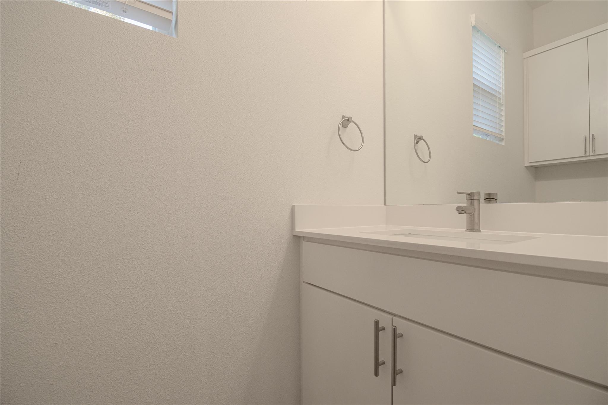 6325 Ponca St # A, Austin, TX 78741