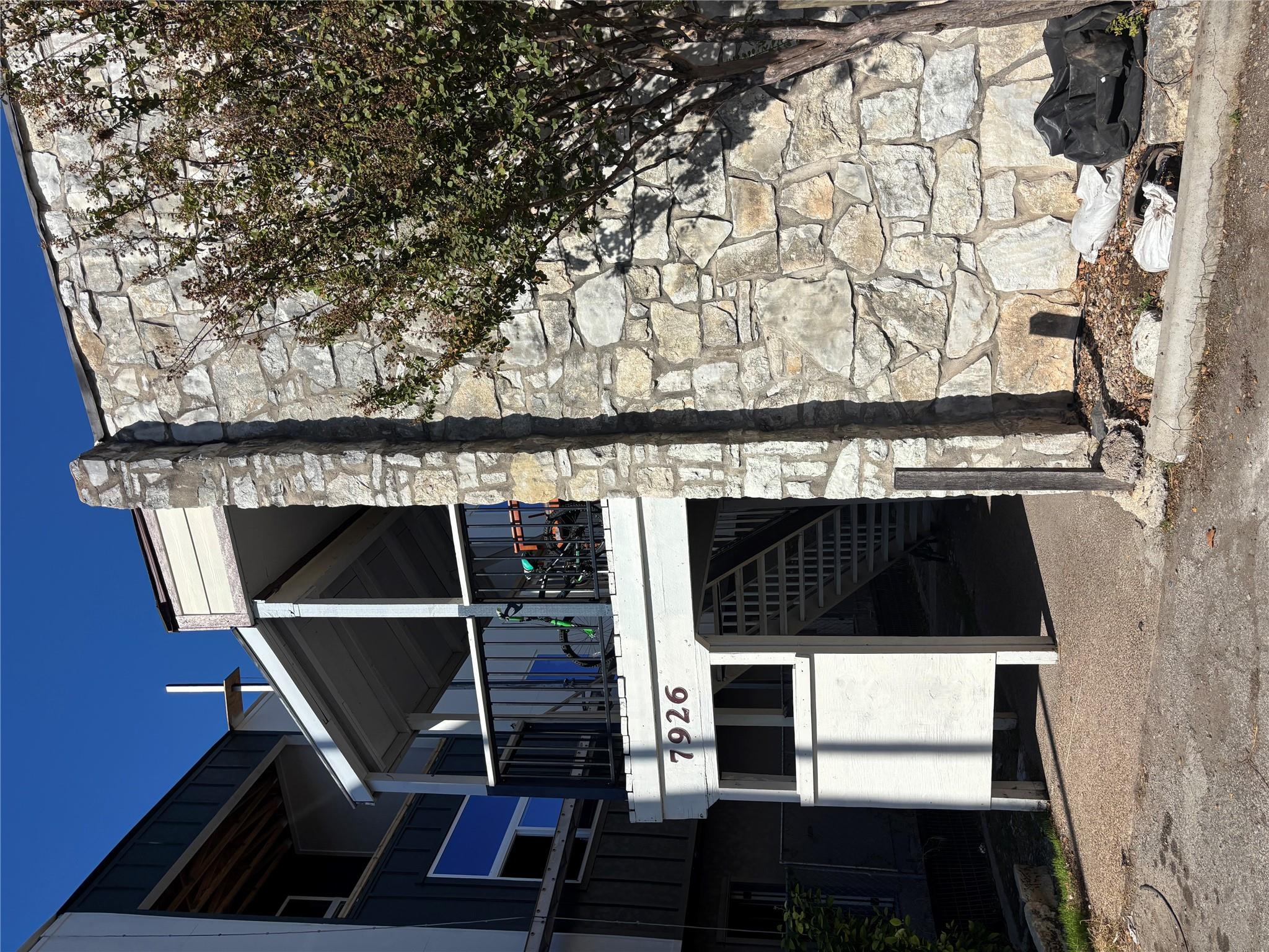 7926 Mullen Dr # 1, Austin, TX 78757