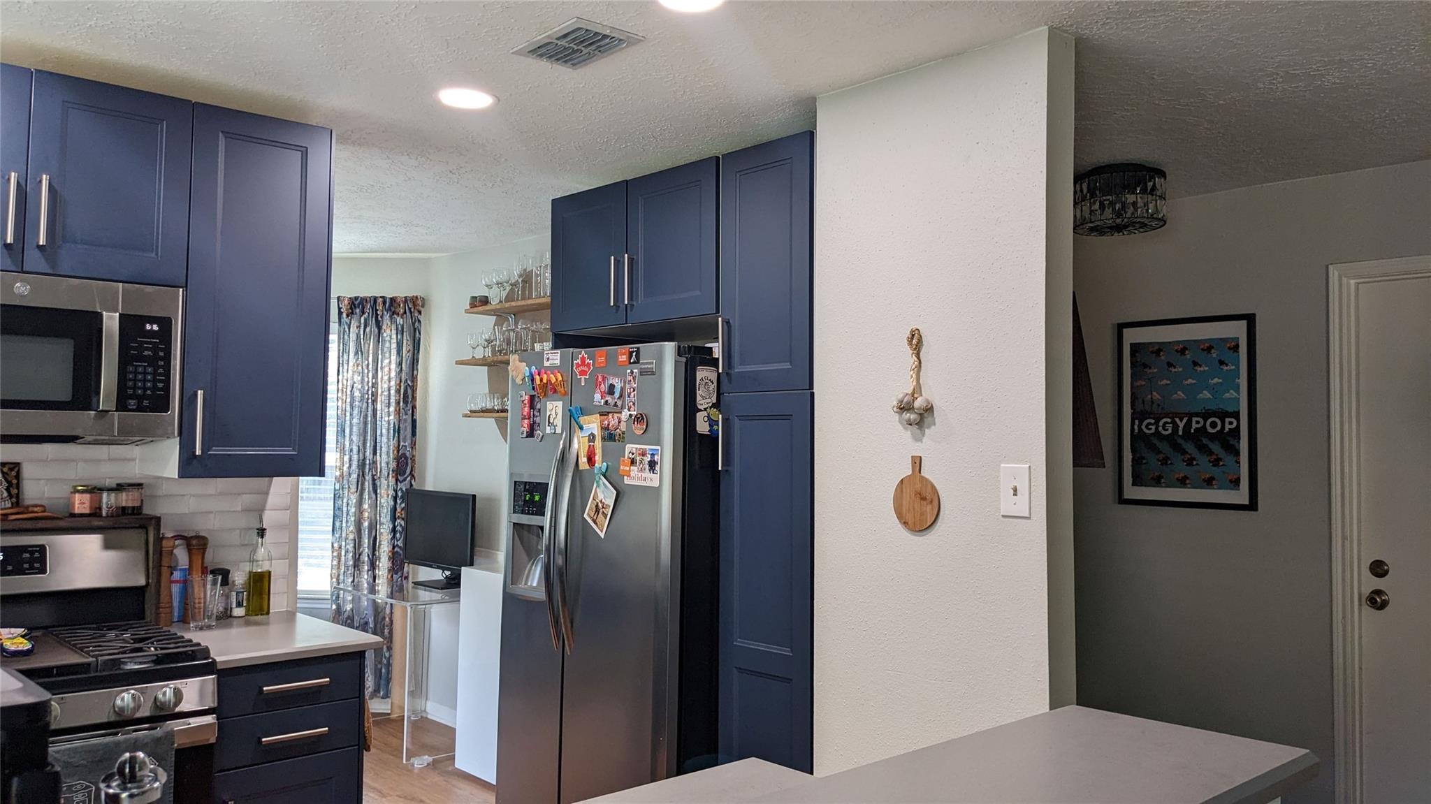 5322 Summer Dr, Austin, TX 78741