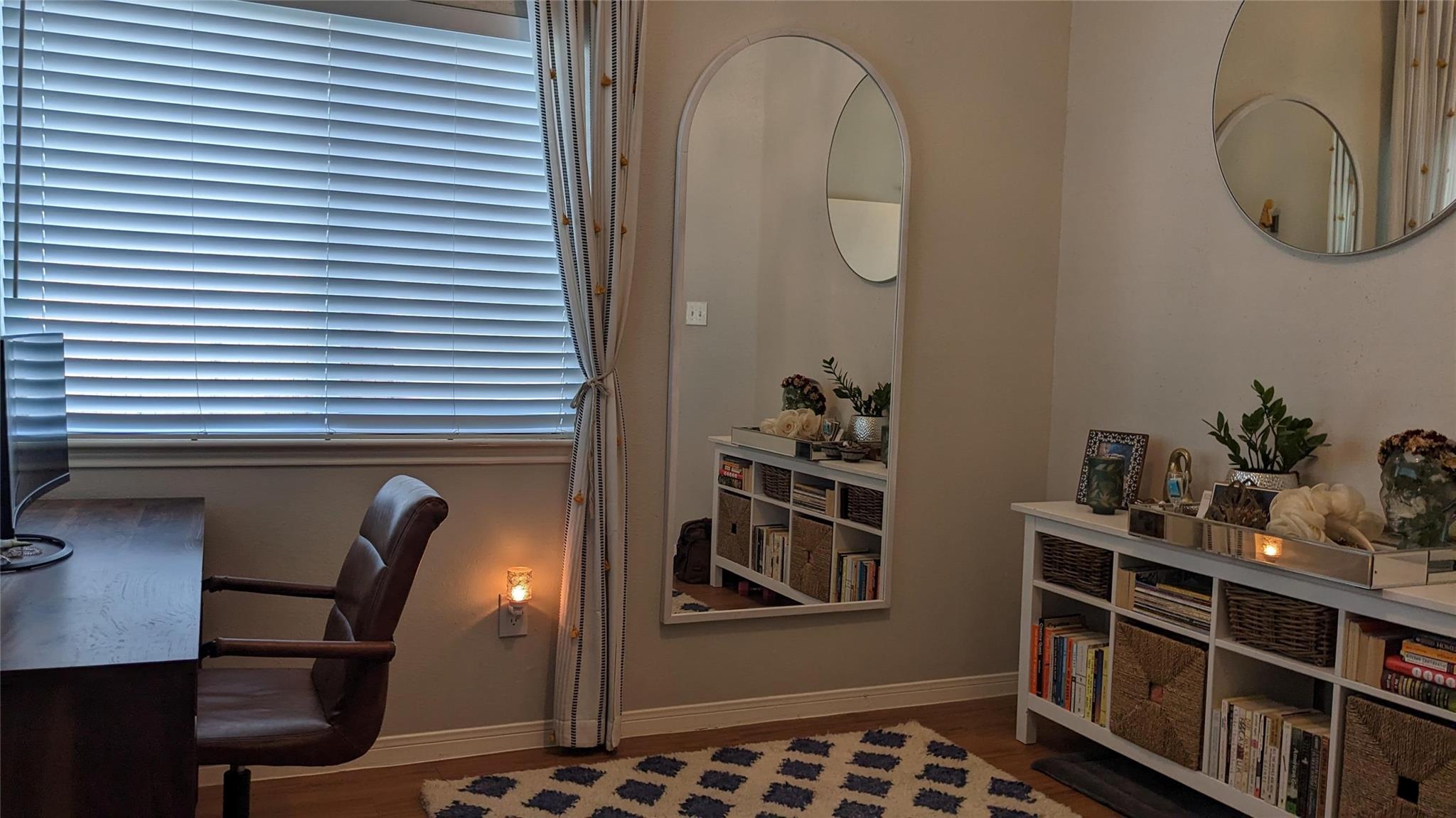 5322 Summer Dr, Austin, TX 78741