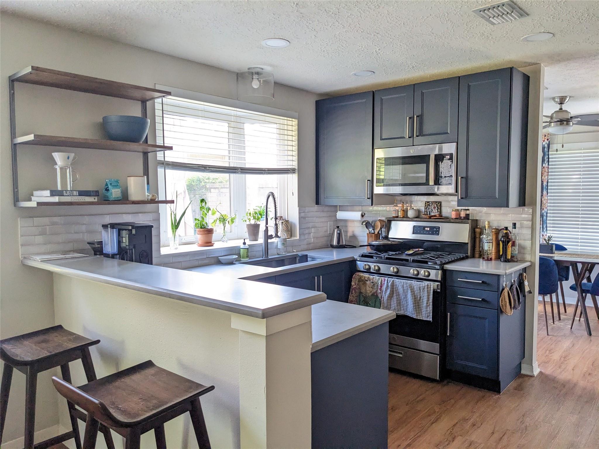 5322 Summer Dr, Austin, TX 78741