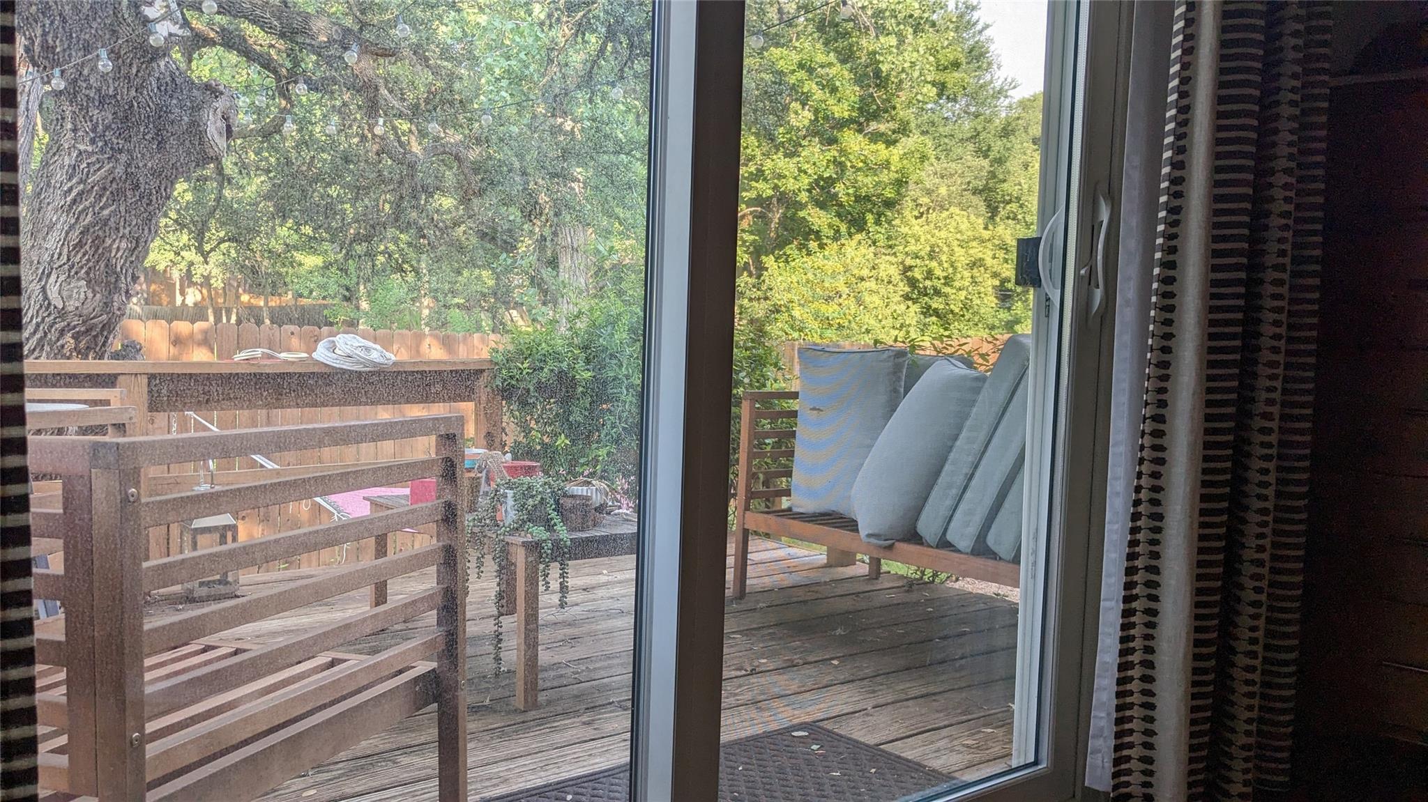 5322 Summer Dr, Austin, TX 78741